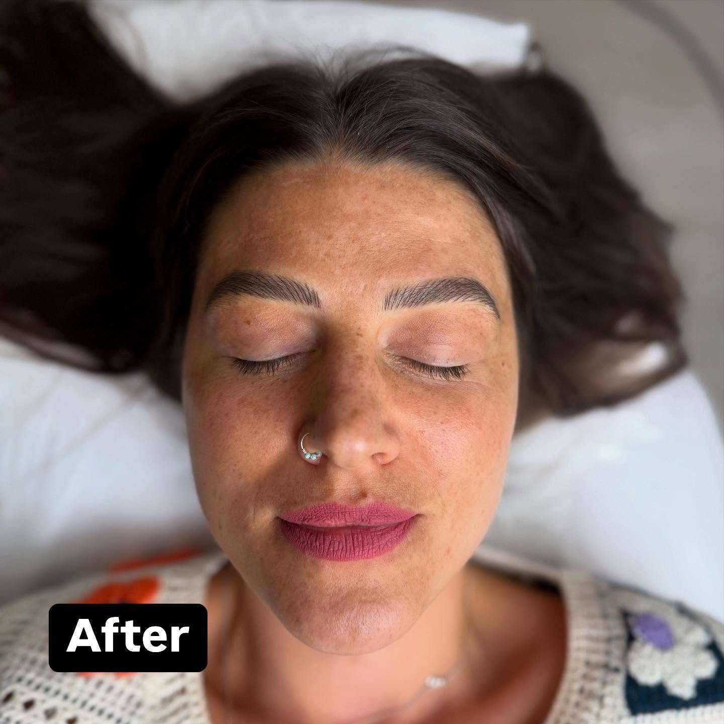 A colour boost for one of my very best pals. Swipe twice for before 🪄 

💖 Fliss had Microblading done 3 years ago so I used that artists pattern to give her a boost of colour. 

💖 I advised that in a couple years she&rsquo;ll probably need to lase