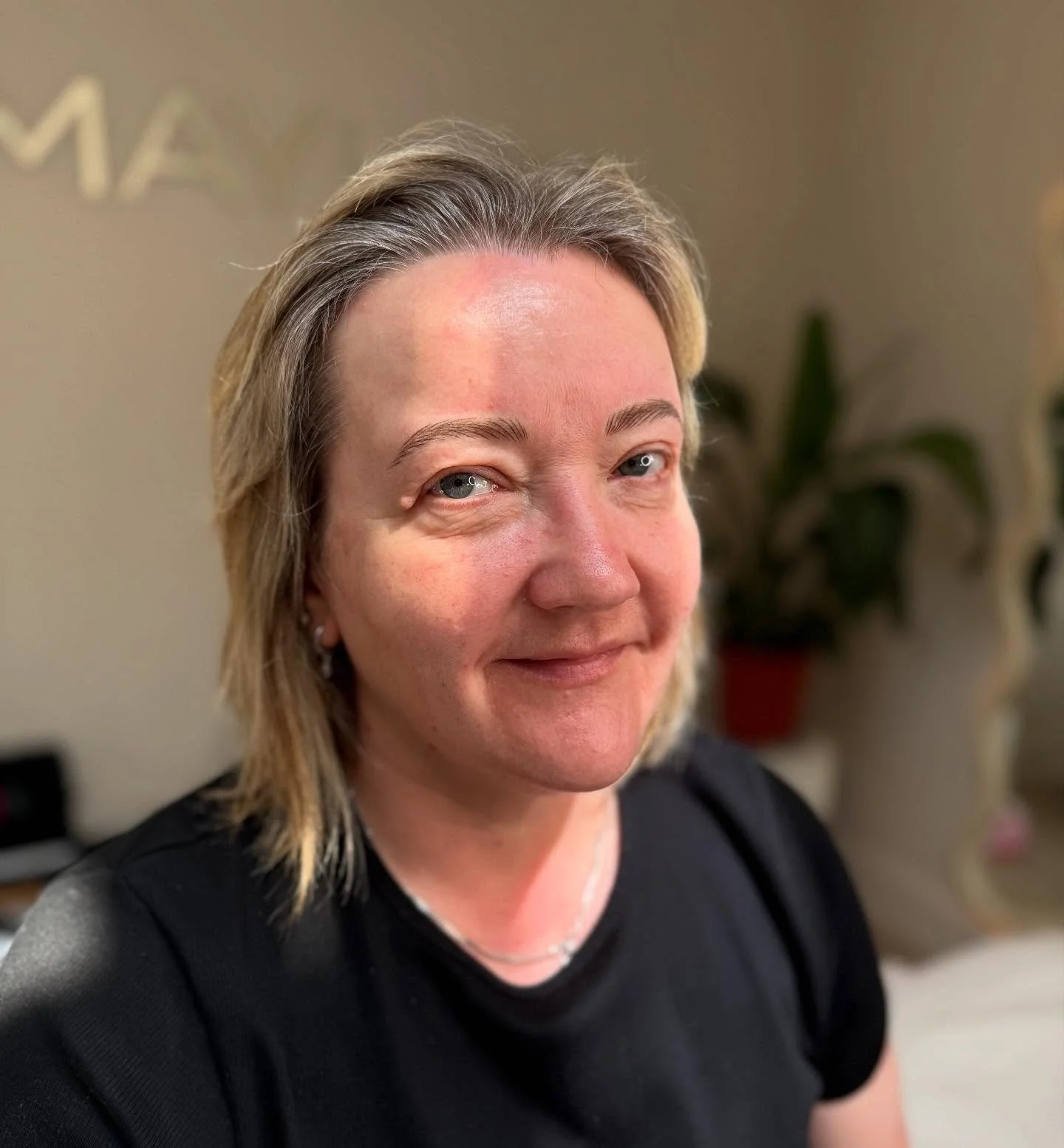 ✨ Nano Brow Top-Up ✨
Fresh, soft, and defined 💖

💬 Is it time for your brow upgrade? Book in today and wake up with flawless brows every day!

📅 Link in bio to schedule

#NanoBrows #BrowTopUp #NaturalBrows #BrowGoals #FluffyBrows #BrowLove #Effort