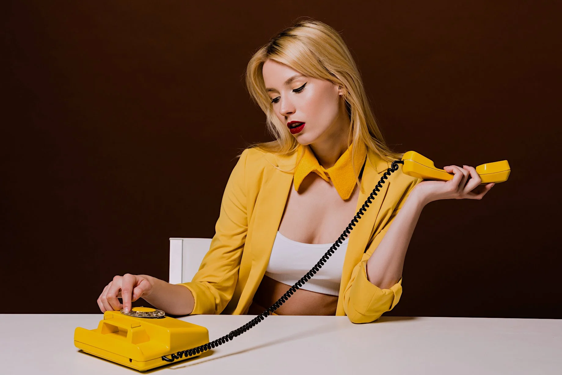 How to Position Yourself as the Go-To Wellness Expert Without Feeling Salesy