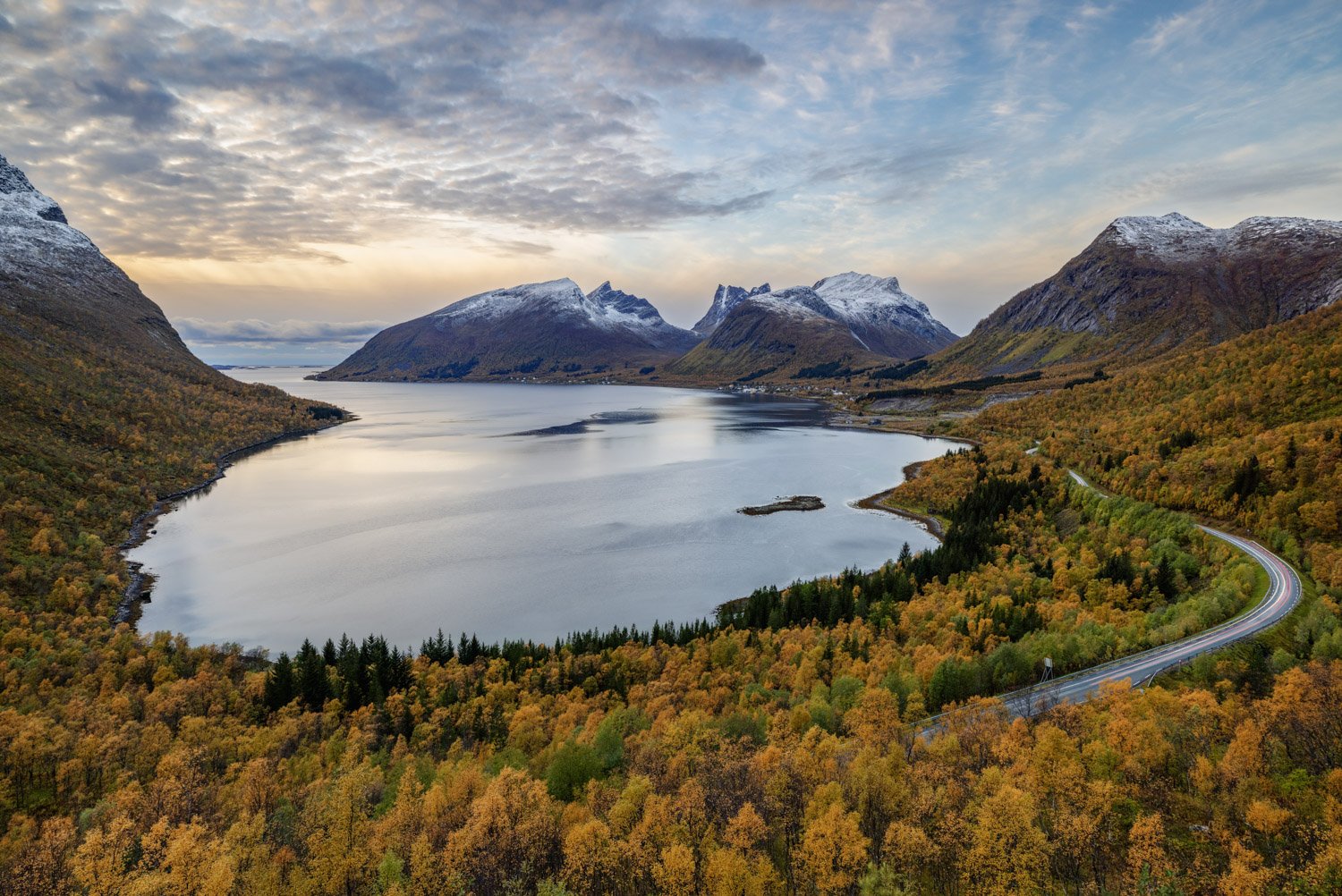 Exploring Norway in 14 Days: Fjords, Hikes, and Epic Photos Captured in Autumn