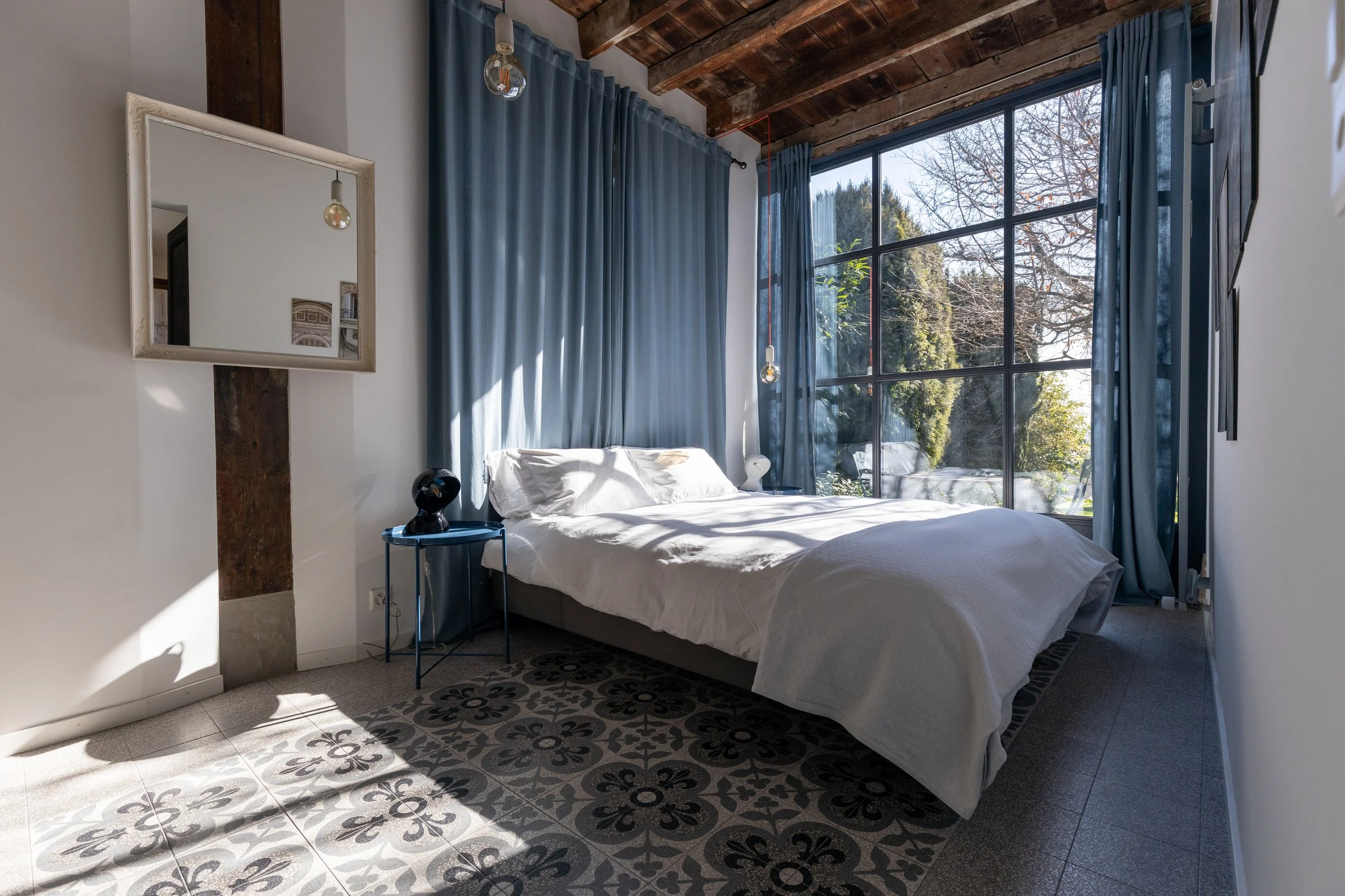 Beautifully appointed bedroom for two guests
