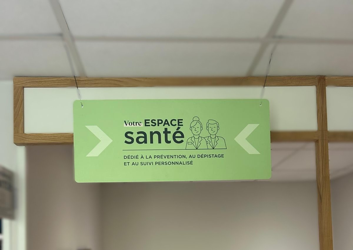 panneau suspendu.jpg