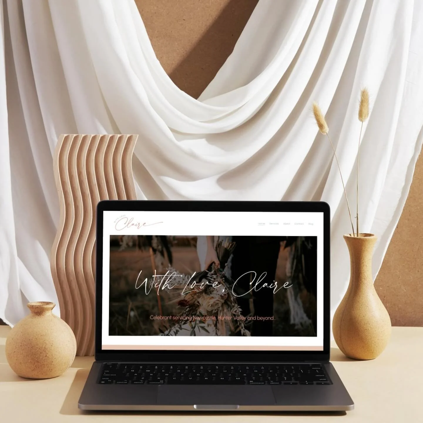 Guess what? You can find me in more places than here&hellip;

Follow me on Facebook and Instagram, or check out my website for all the insider tips, updates, and everything you need to make your big day absolutely perfect!

✨ Website - withloveclaire