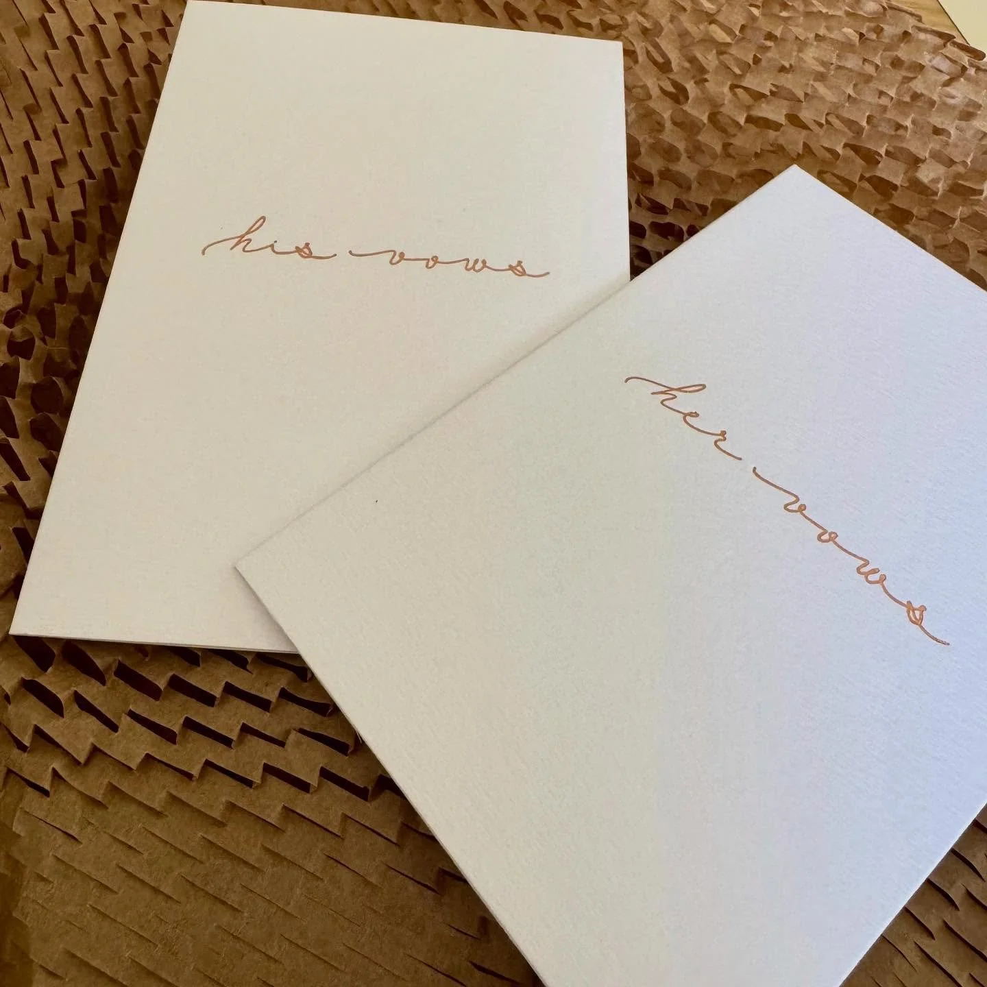 Let&rsquo;s talk vows 💍

Not the &ldquo;repeat after me&rdquo; robot stuff&hellip; I&rsquo;m talking about the real, fun, tear-jerker kind of vows! 

Personal vows are your chance to say:
✨ &ldquo;I love you even when you steal the doona.&rdquo;
✨ &