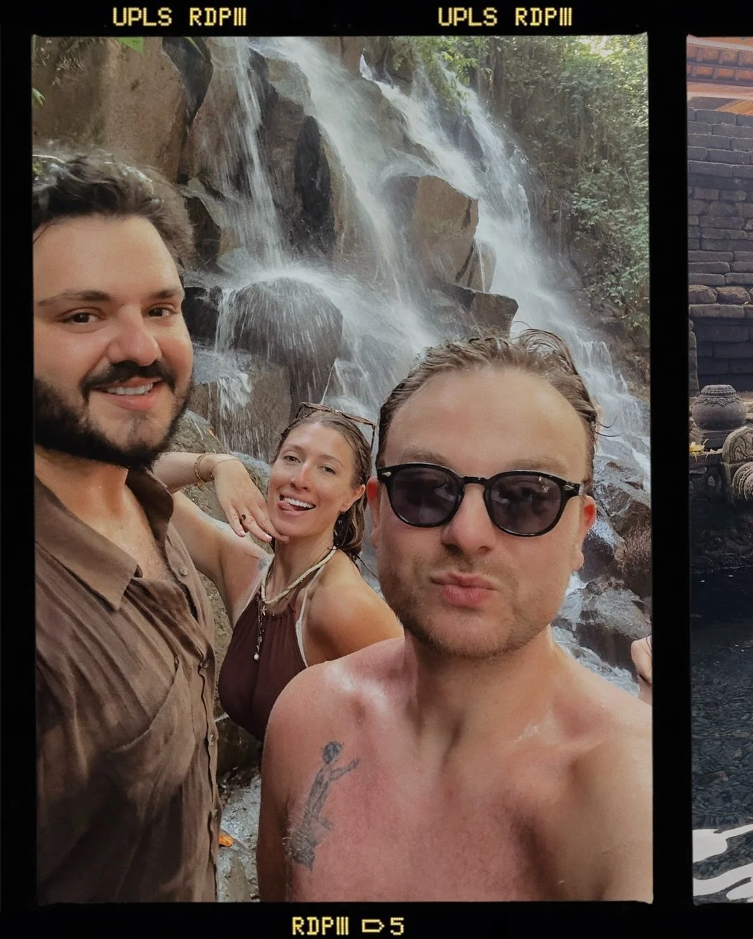 🌸 ＴＥＭＰＬＥＳ ✧ ＷＡＴＥＲＦＡＬＬＳ ✧ ＪＵＮＧＬＥ 🌸
𝒰𝒷𝓊𝒹 𝒹𝒶𝓎𝓈 = dreamy vibes 🌿💦🪷

#jungle #bali #Travel #lifestyle #gay #gaytravel #friends