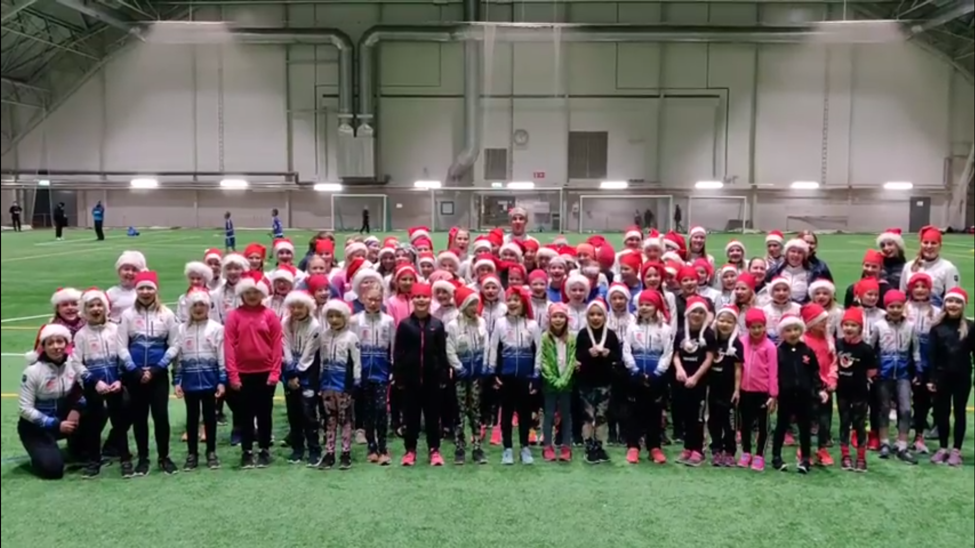 Feran joulutervehdys Länsi-Suomen Pesiksen joulukalenterissa - katso video ja tykkää!