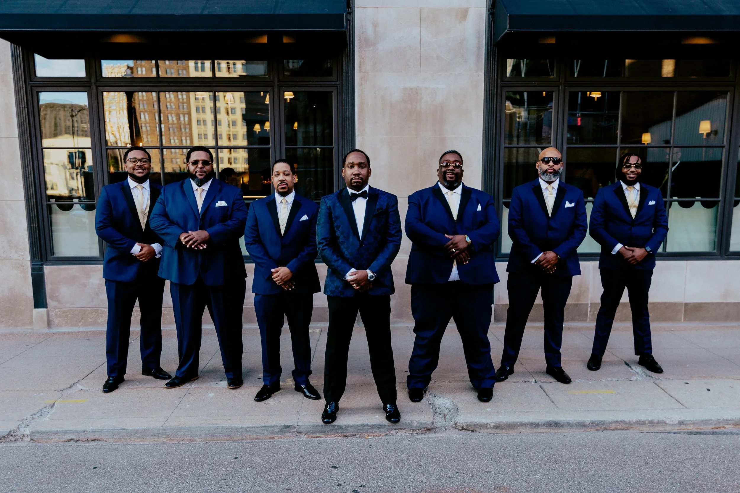 Detroit+Colony+Club+Wedding+_+Detroit+Wedding+Photographer348.webp