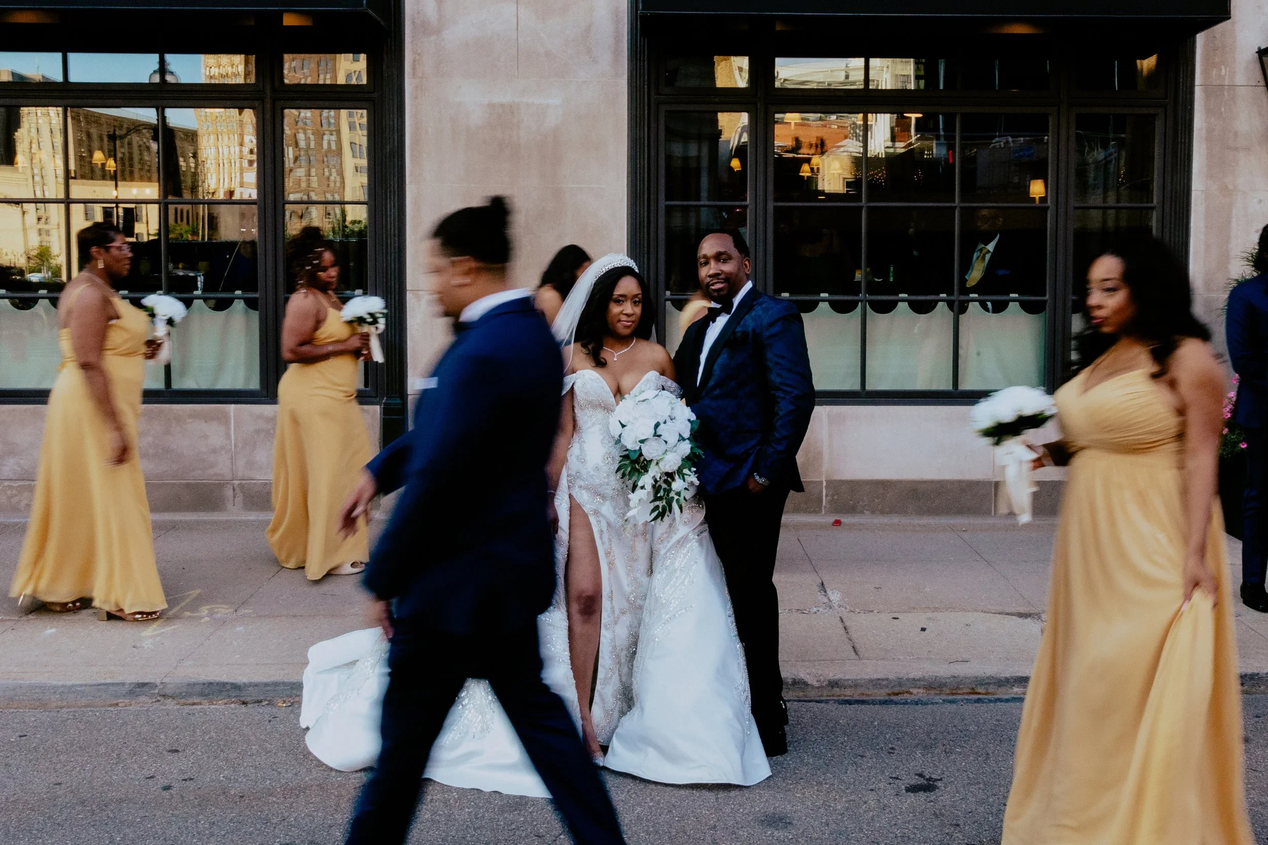 Detroit+Colony+Club+Wedding+_+Detroit+Wedding+Photographer345.webp