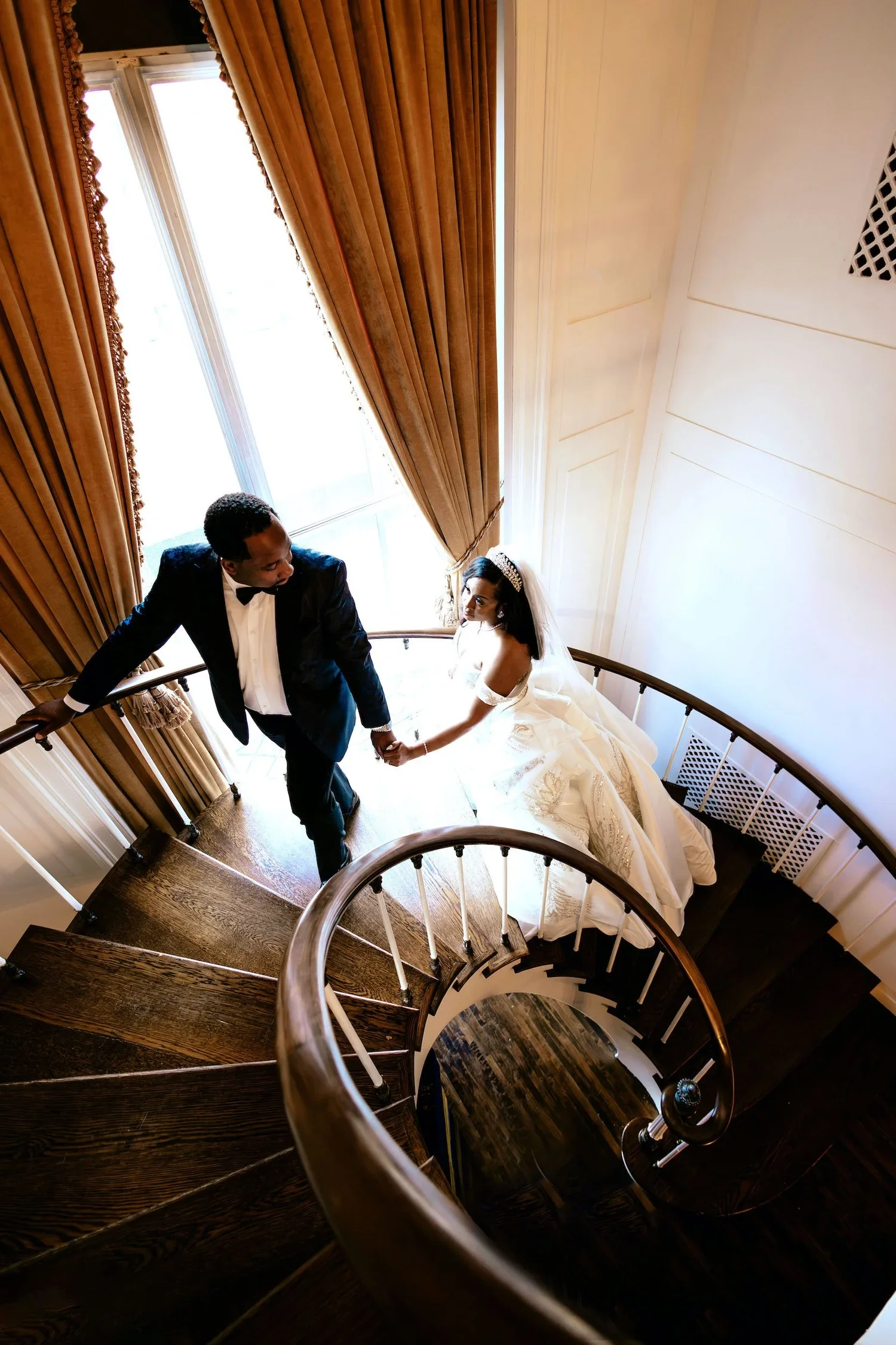 Detroit+Colony+Club+Wedding+_+Detroit+Wedding+Photographer504.webp