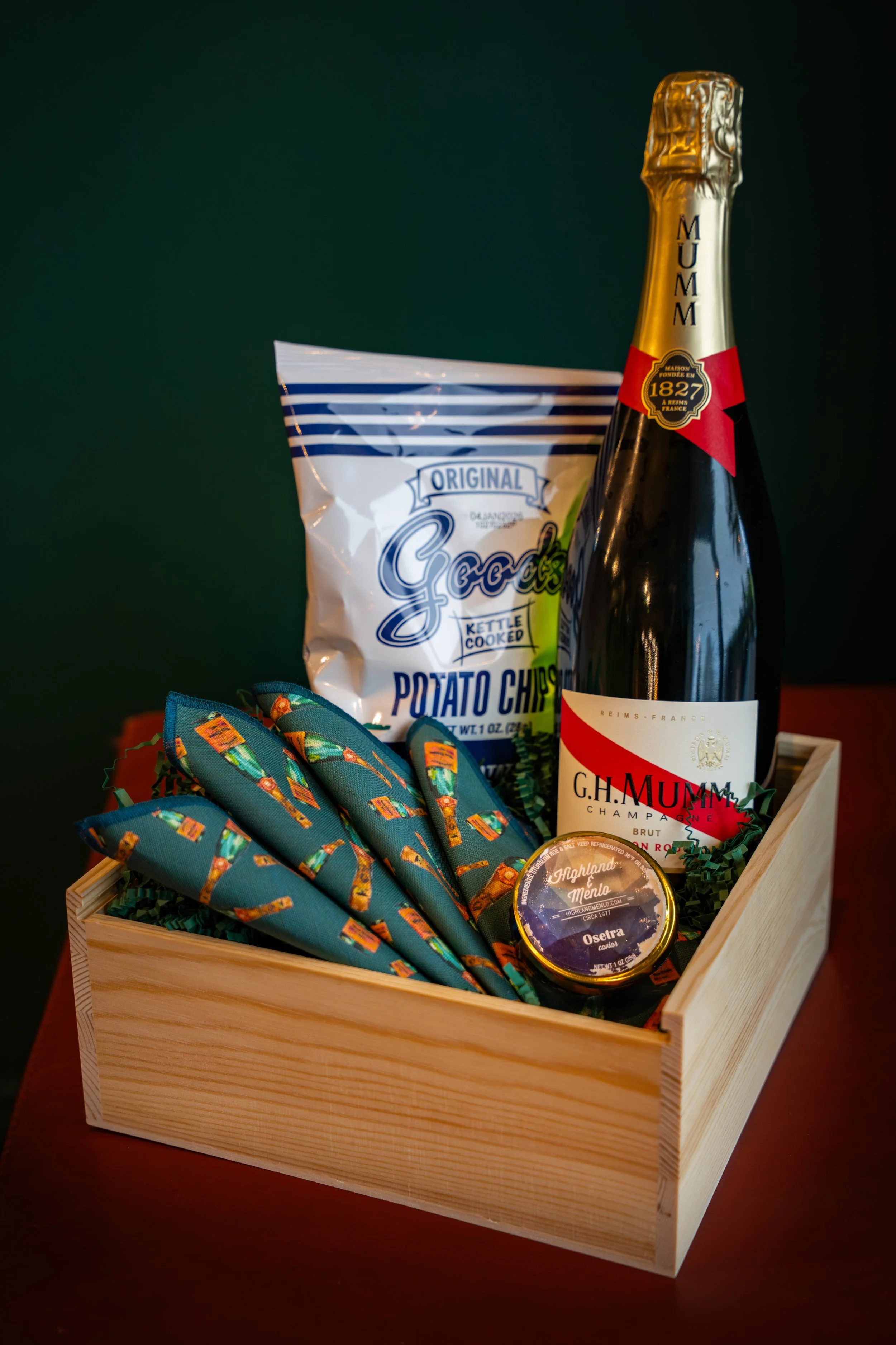 The Abel Classic Basket