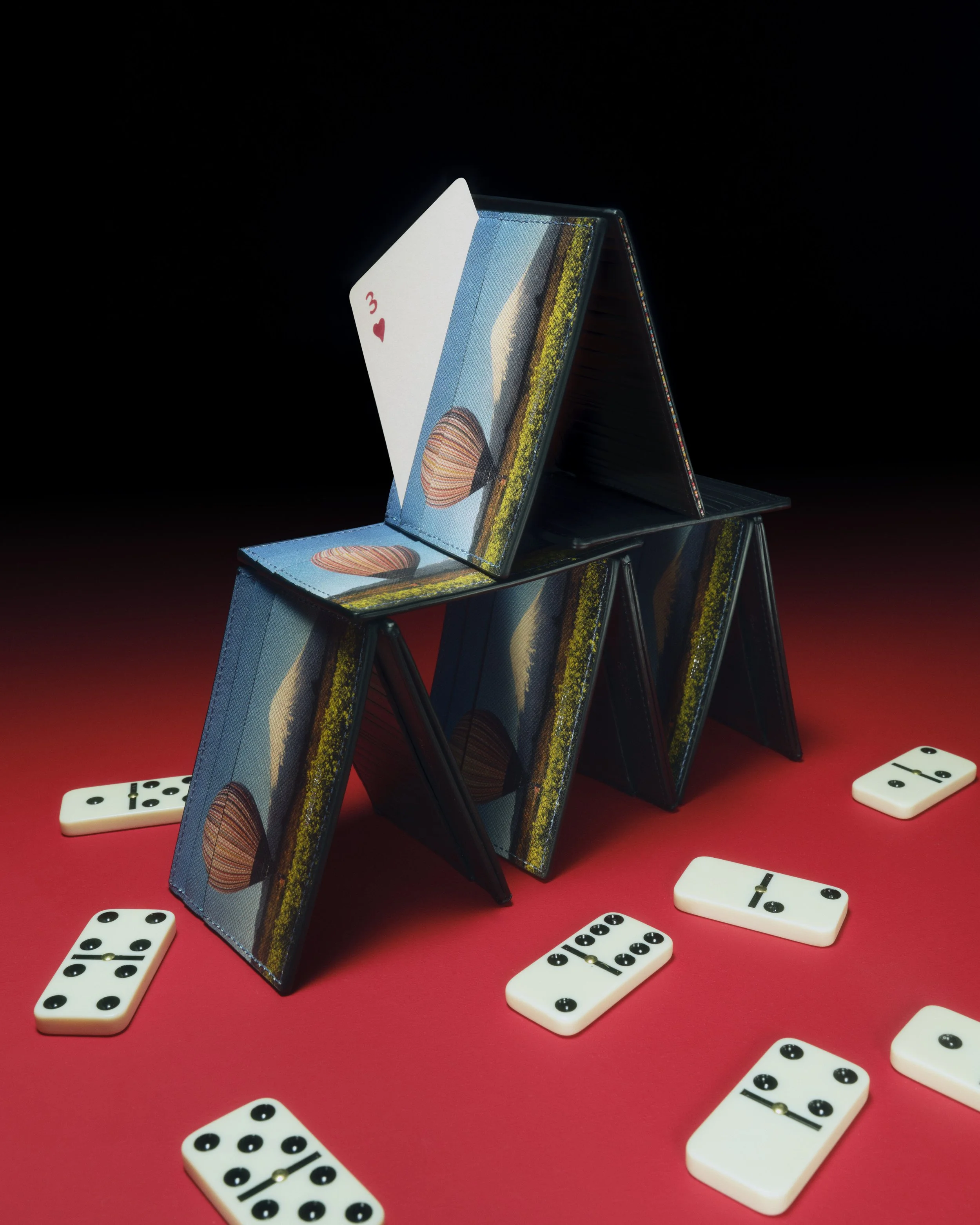 CG_PS-XMAS_110_CARD-HOLDER_0643_messy-dominos.jpg