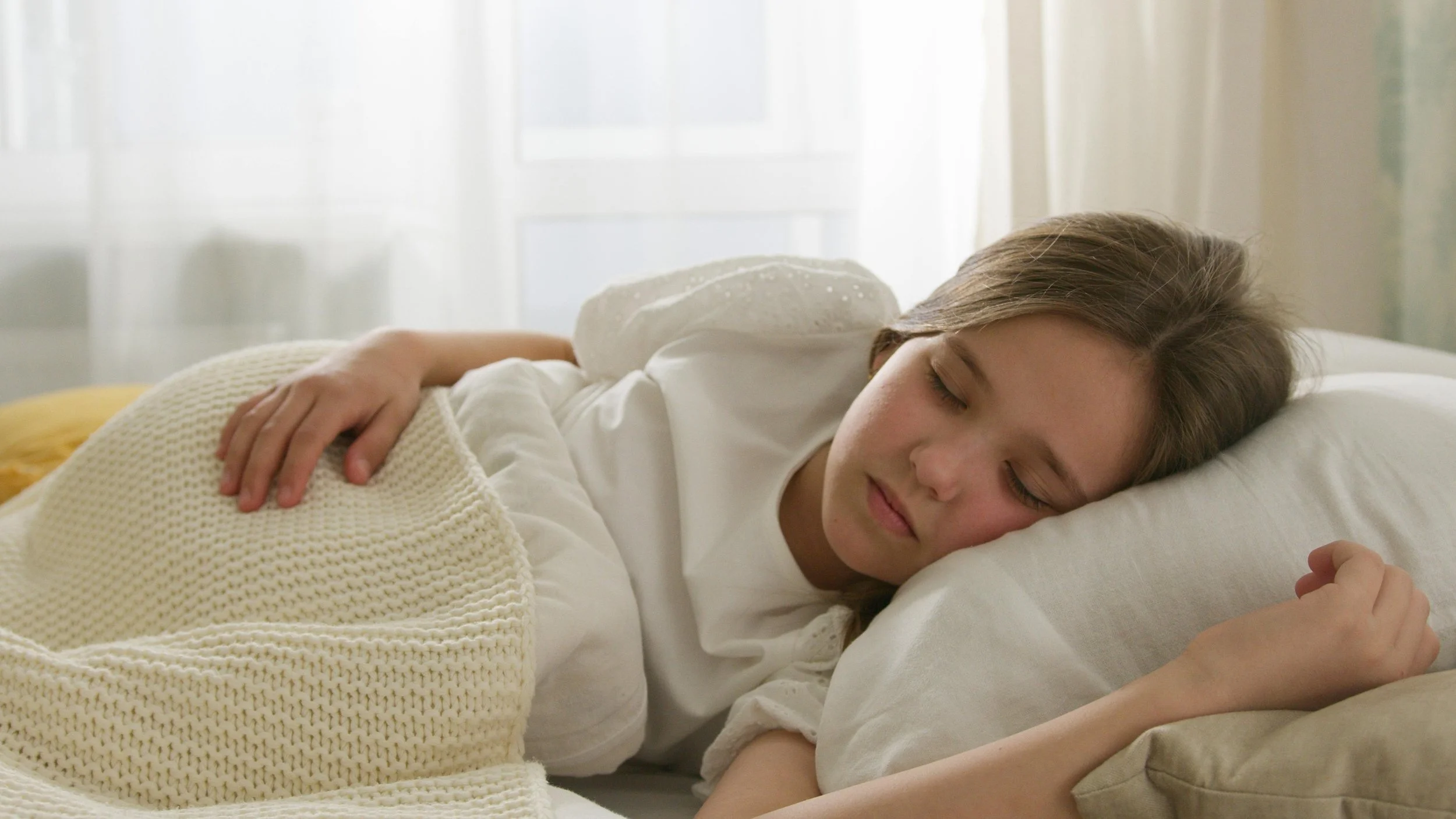 Overnight Glucose Rises in T1D: Patterns, Causes &amp; What Parents Can Do