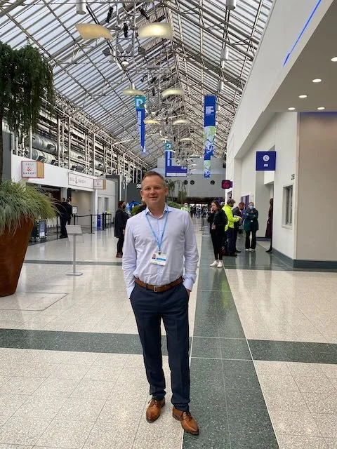 Executive Speechwriter and AI For Leadership Communications Trainer Brent Kerrigan at global climate change negotiations in Glasgow.
