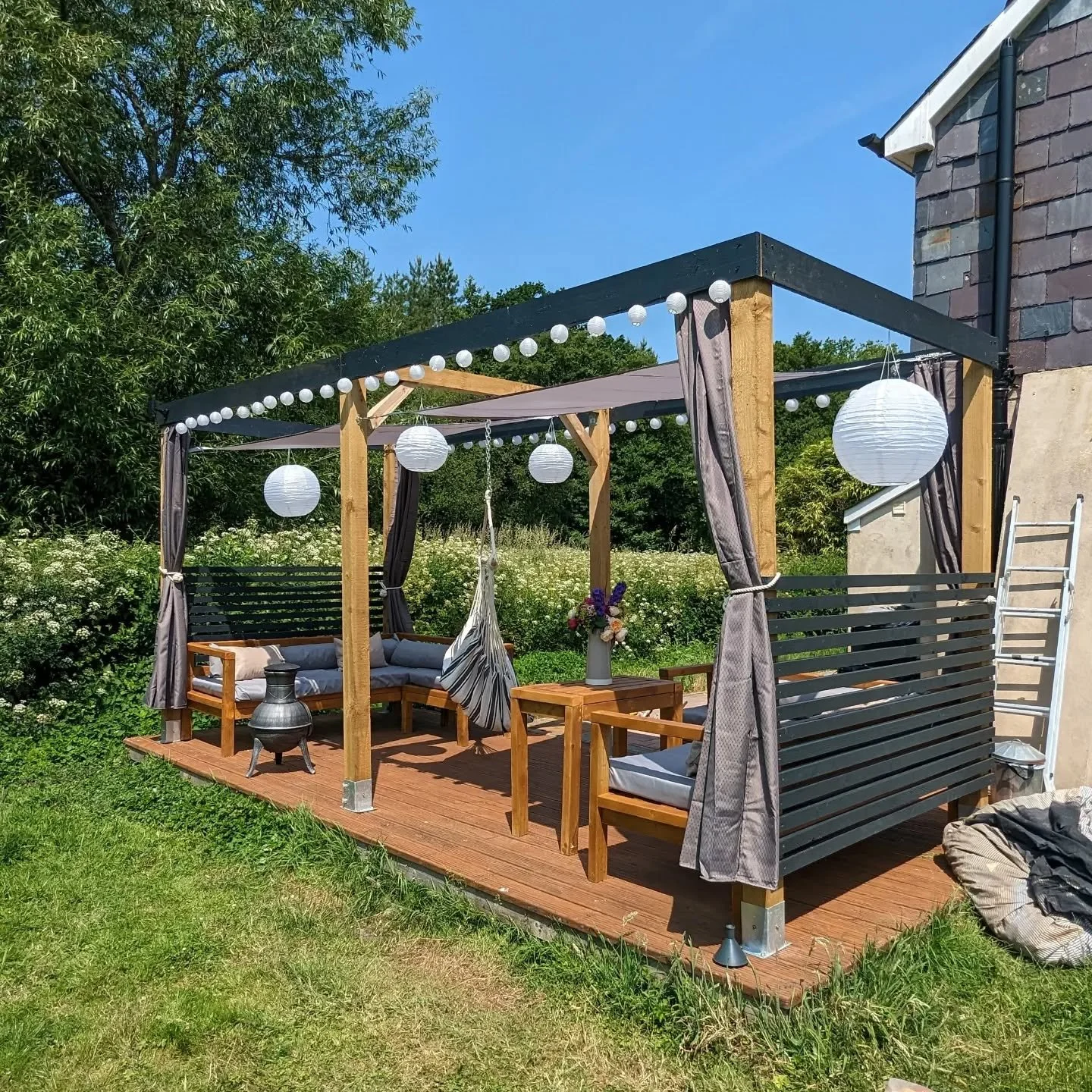 Ok it's a TOTAL brag but I made the top 5 brags this week with @anawhitediy , I've done loads of building recently I must get better with remembering to post on here. I'll try and a few more I've done over the next couple of days inc Ana's simple out