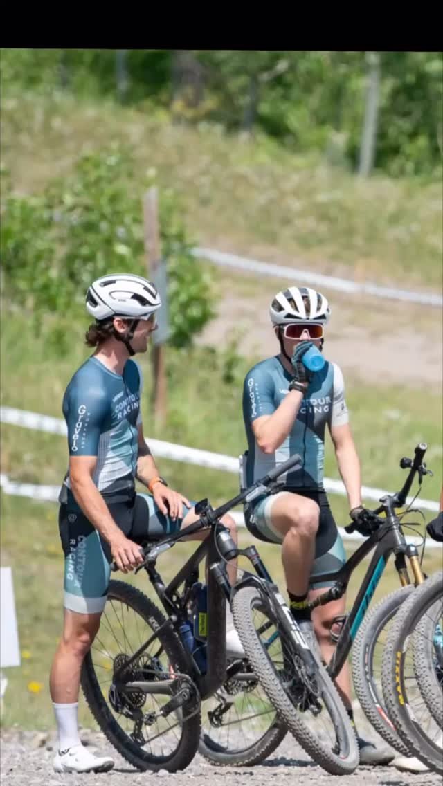 We had a great time @canmoremtbclassic getting a good bit of the team on a proper course. With punchy climbs, dusty chutes and hard g-outs athletes were challenged to keep on the gas while managing speed through the tech. Some setbacks, some great pe