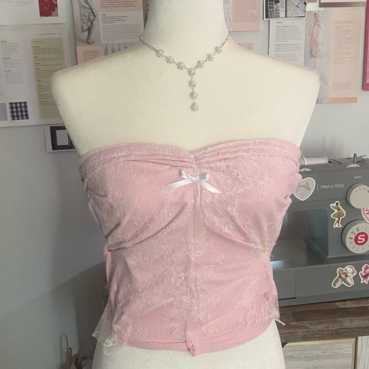 Pretty in pink | February - March inspo collection 🤍🎀

Pouches and totes coming soon ~

#coquette #smallbusiness #2025 #sewing #pink #lace