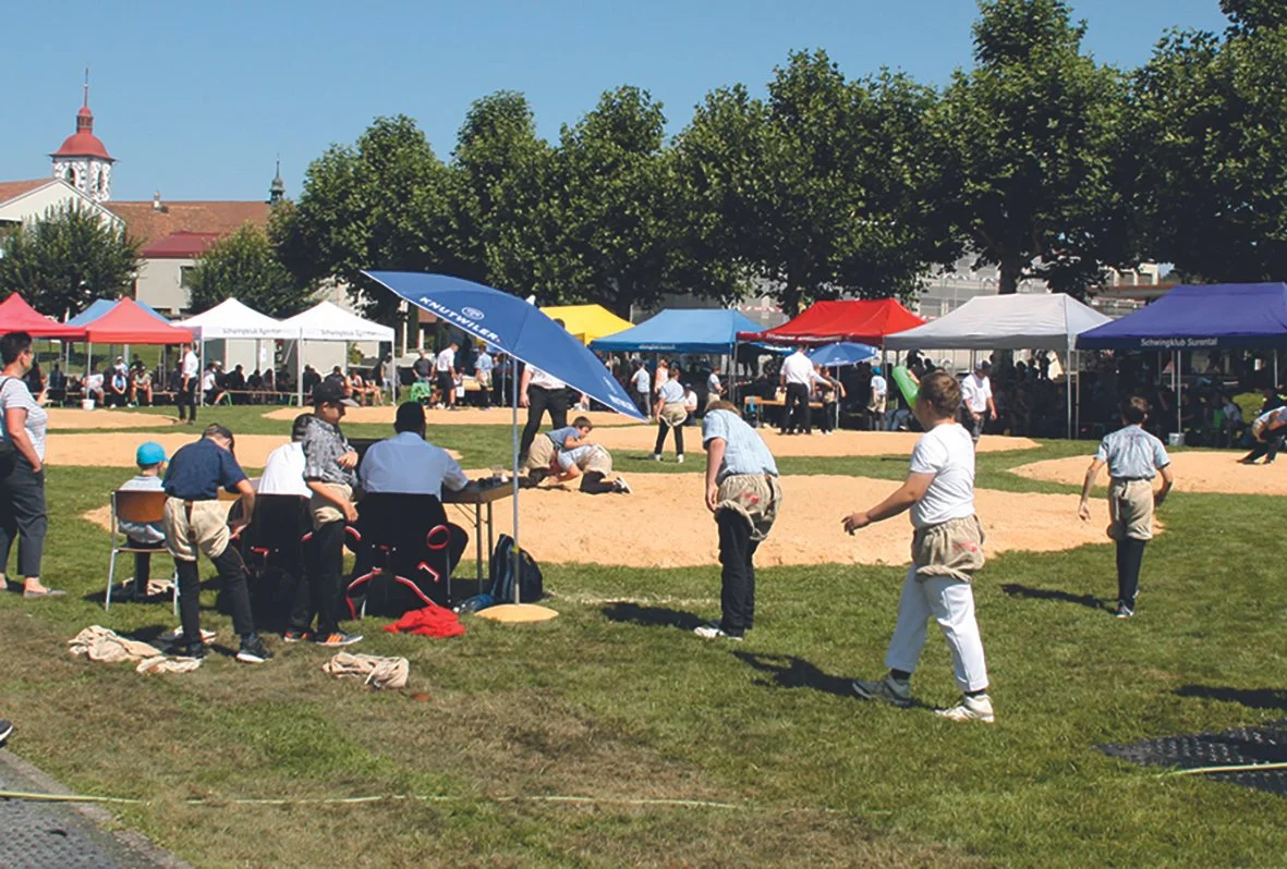 Schwingklub Surental empfängt Nachwuchs in Neudorf