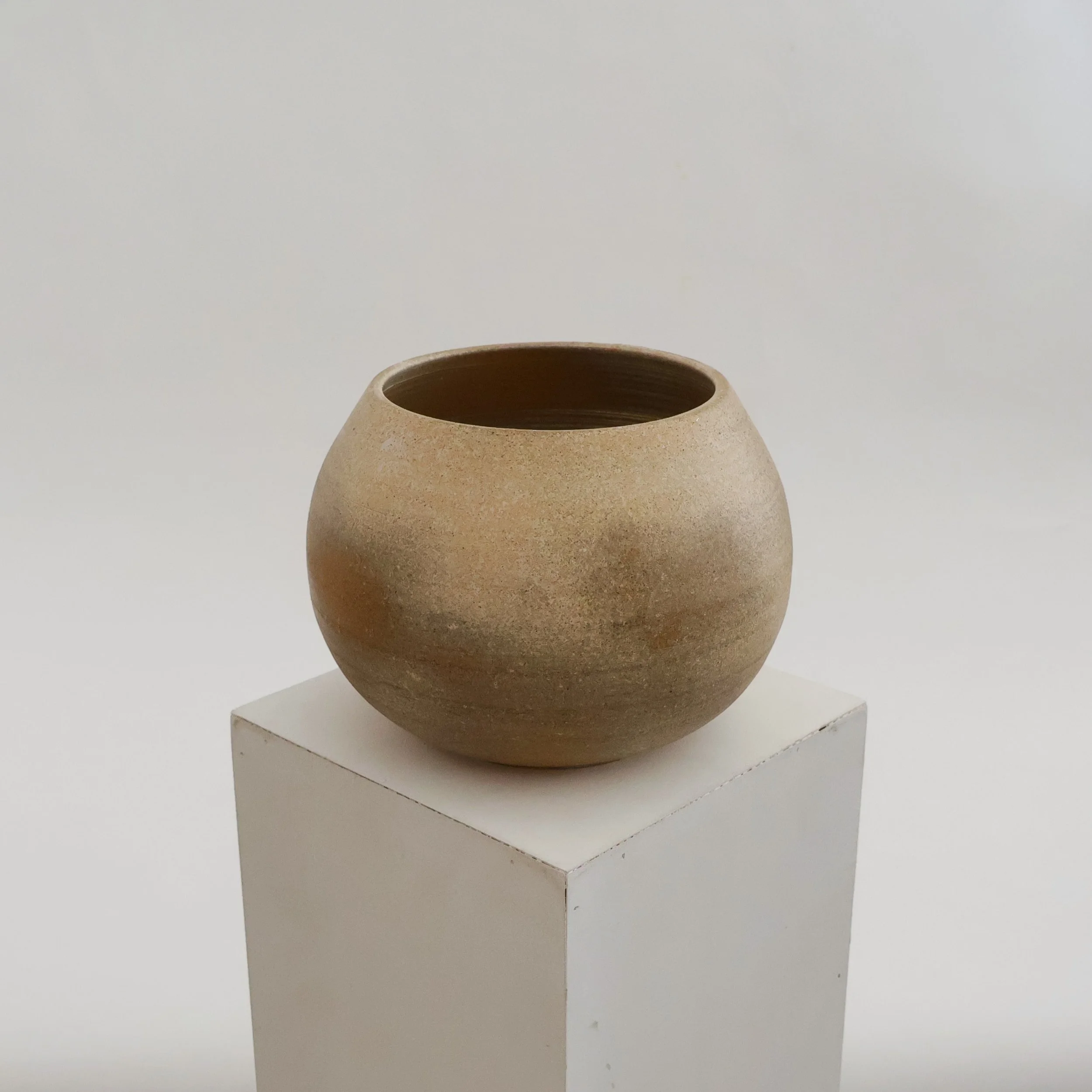 Round Bowl Sandy Textured Finish