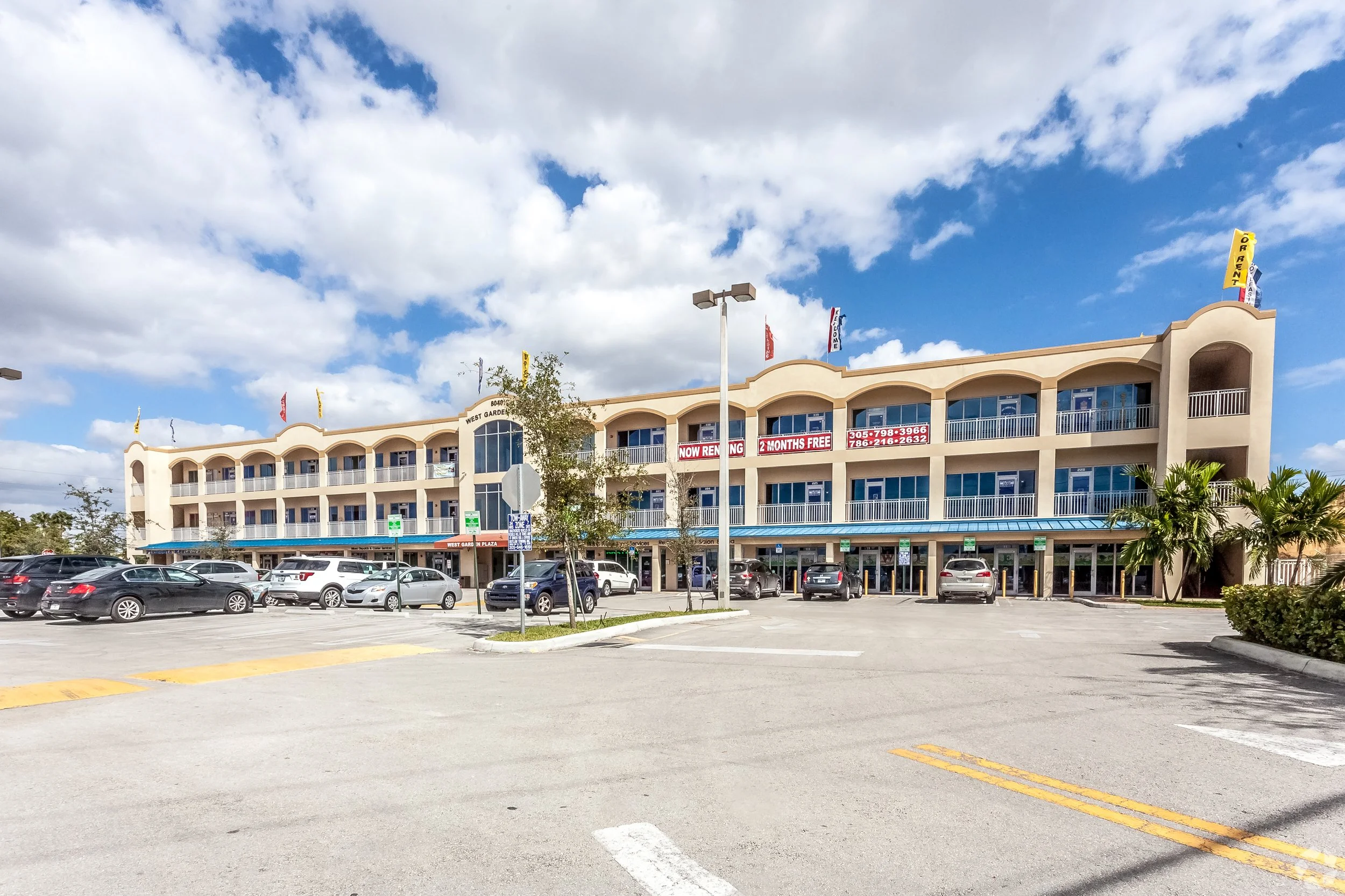 8040 NW 95 Street, Hialeah Gardens, FL 33016
