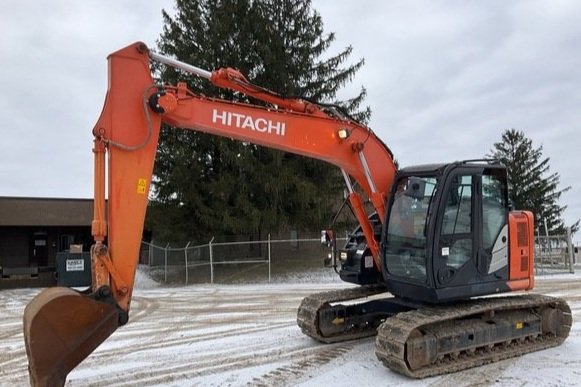 2018 Hitachi ZX135US-6 Tracked Excavator
US $58,000
(SOLD)