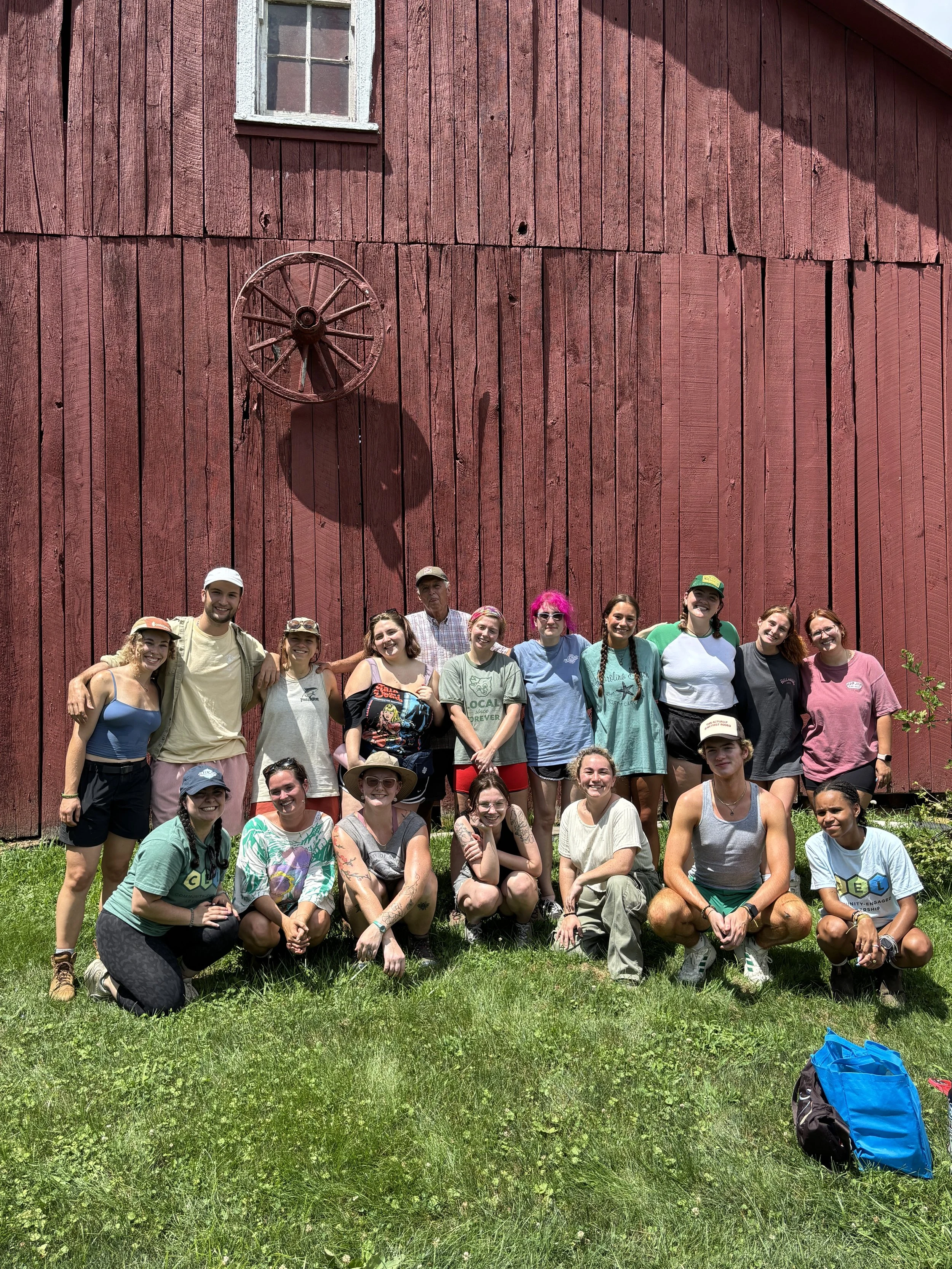 Volunteers, Springhouse Farm, Vilas, NC.JPG