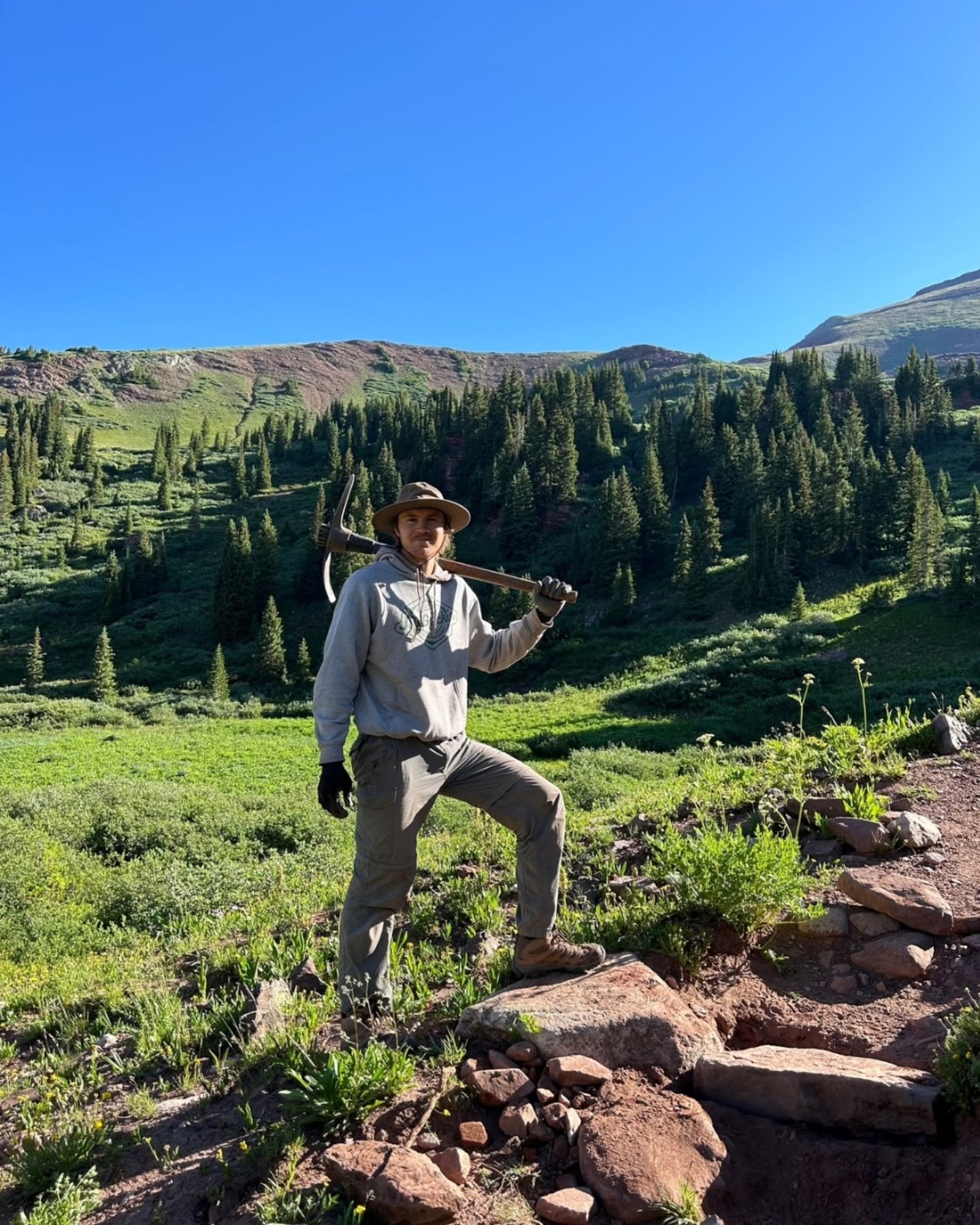 Do you love hitting the trails AND love talking to people? 🥾💬 We have the perfect opportunity for you.

We're launching our Trail Ambassador Program &mdash; and the first training is happening Saturday, April 18 from 9am&ndash;3pm in Carbondale!

T