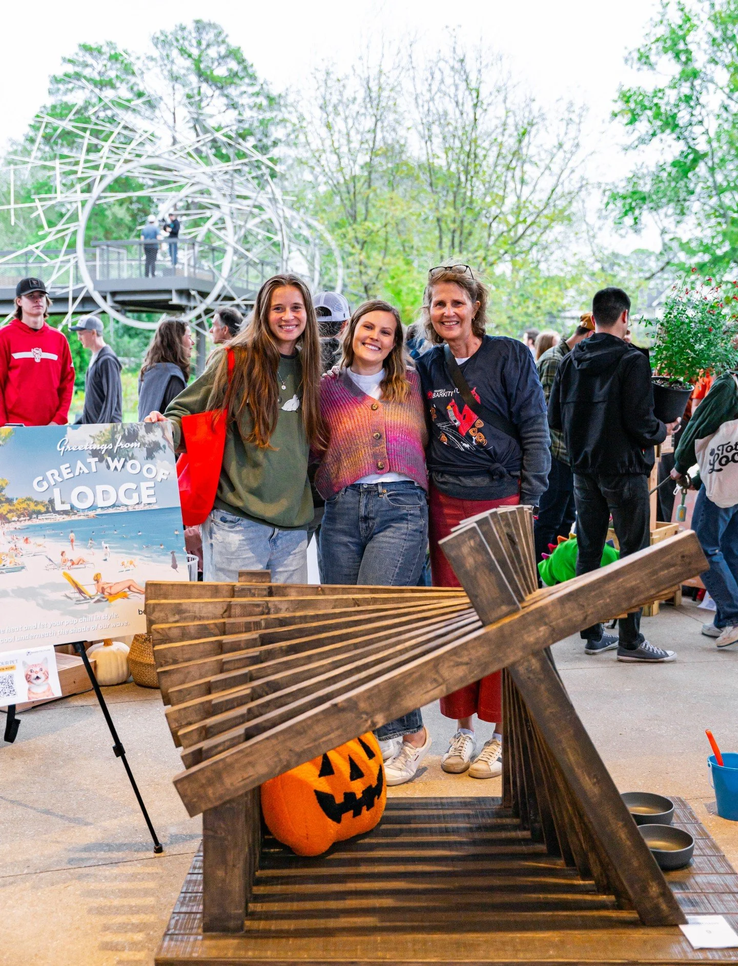 &ldquo;Great Woof Lodge&rdquo; by boomerangDESIGN

Check in, chill out with The Great Woof Lodge is your pup&rsquo;s dream vacation spot 🏖️🐾A cozy retreat built for rest, shade, and total relaxation. Its wood-slat roof echoes the curve of a wave, c