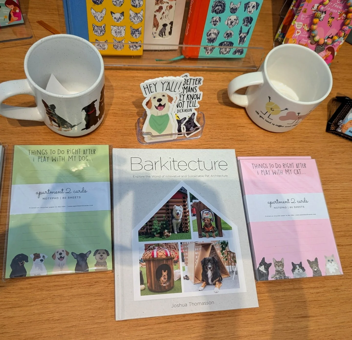 Well&hellip; we&rsquo;re not not saying we&rsquo;re featured at the Kimbell Art Museum. 😏🐾

Spotted in the museum's gift shop in Fort Worth, Texas and we're sharing shelf space with our amazing featured architects and photographer (@Rose.anchor) in