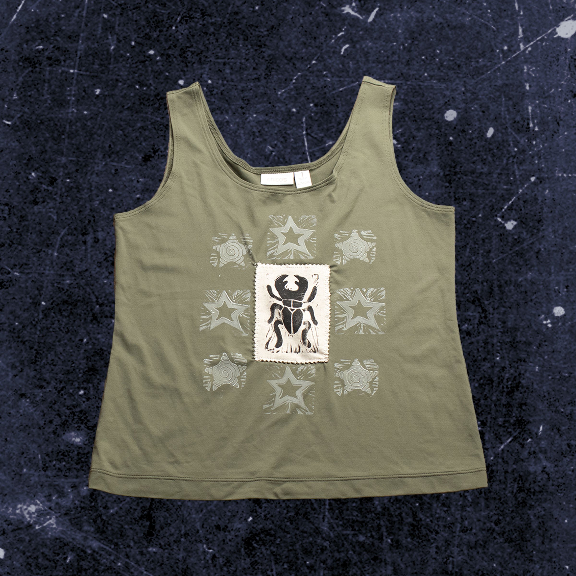 Size large - Available