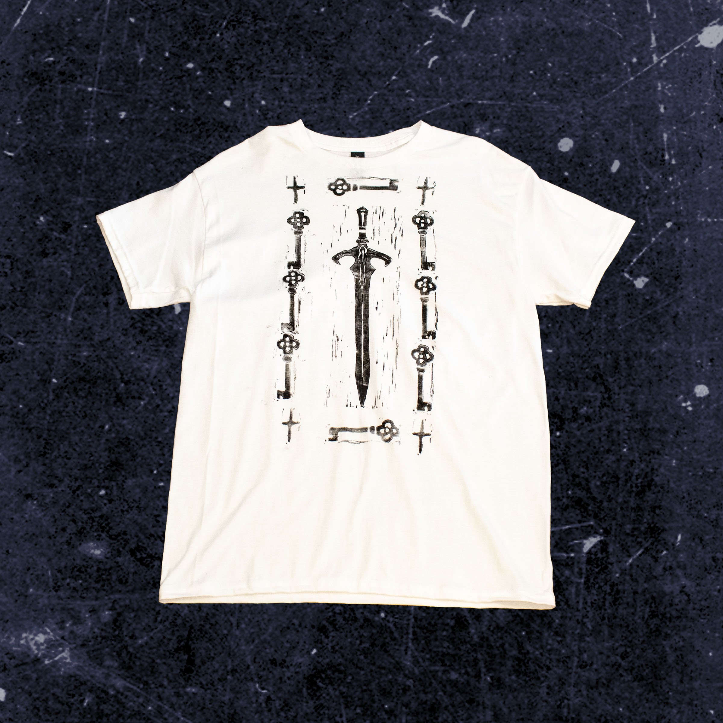 Size medium, Available