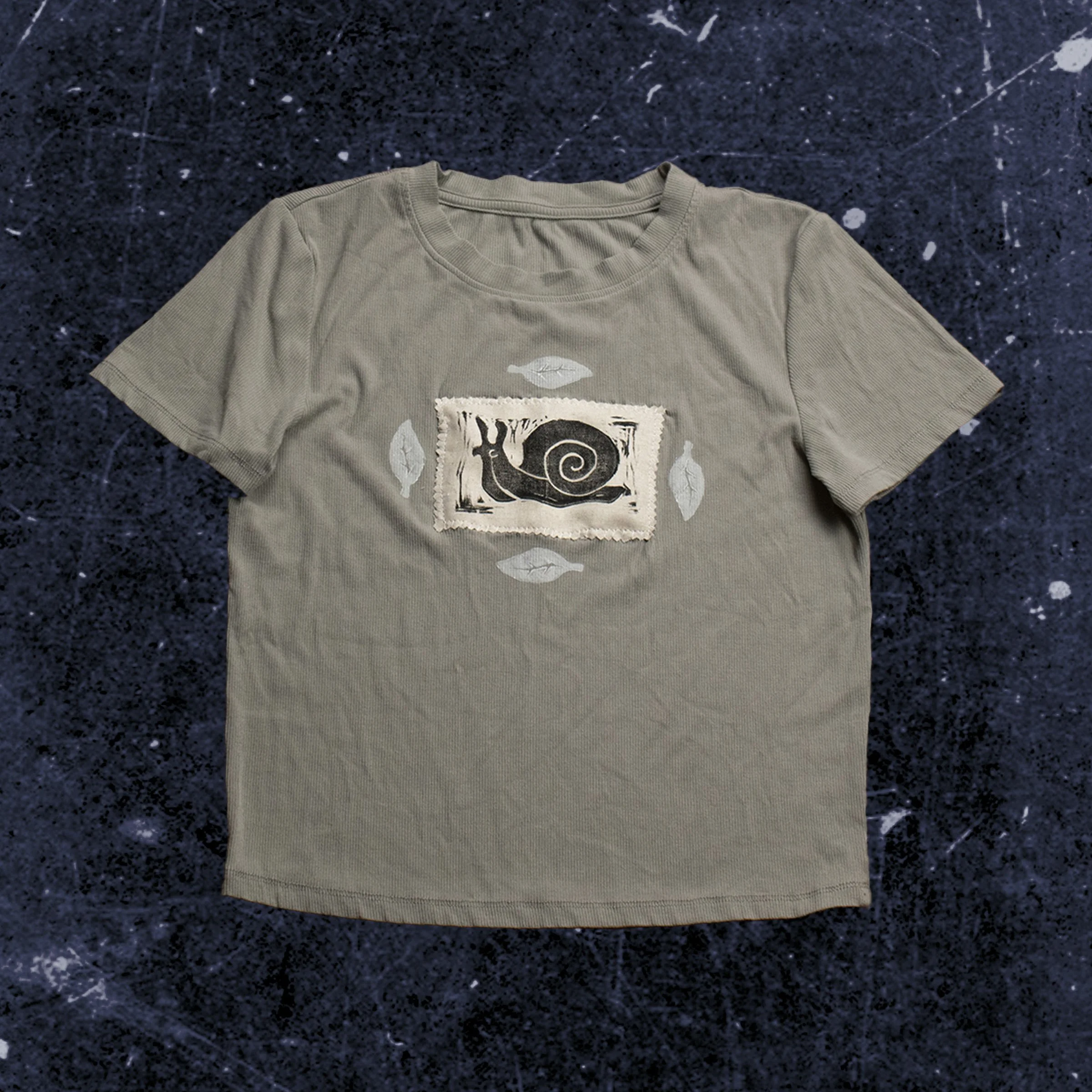 Size medium - AVAILABLE