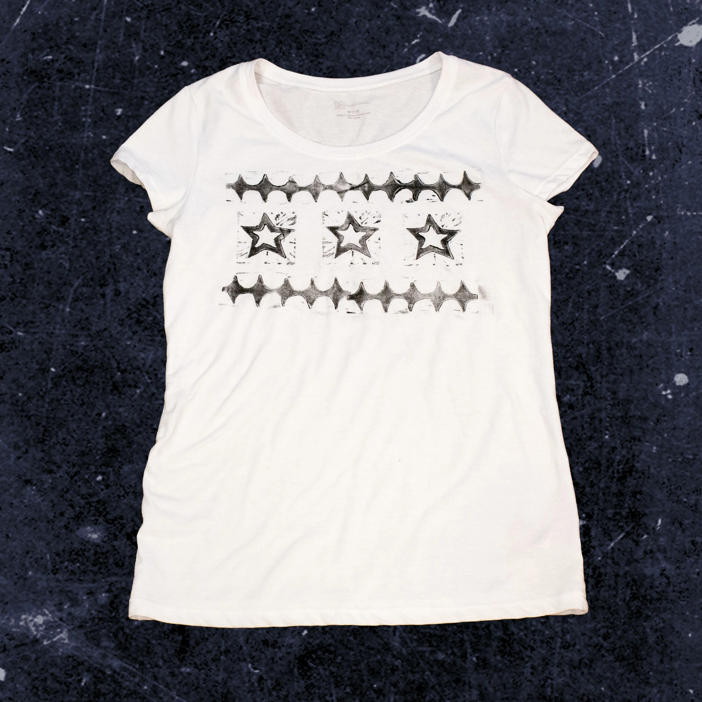 Size small, Available