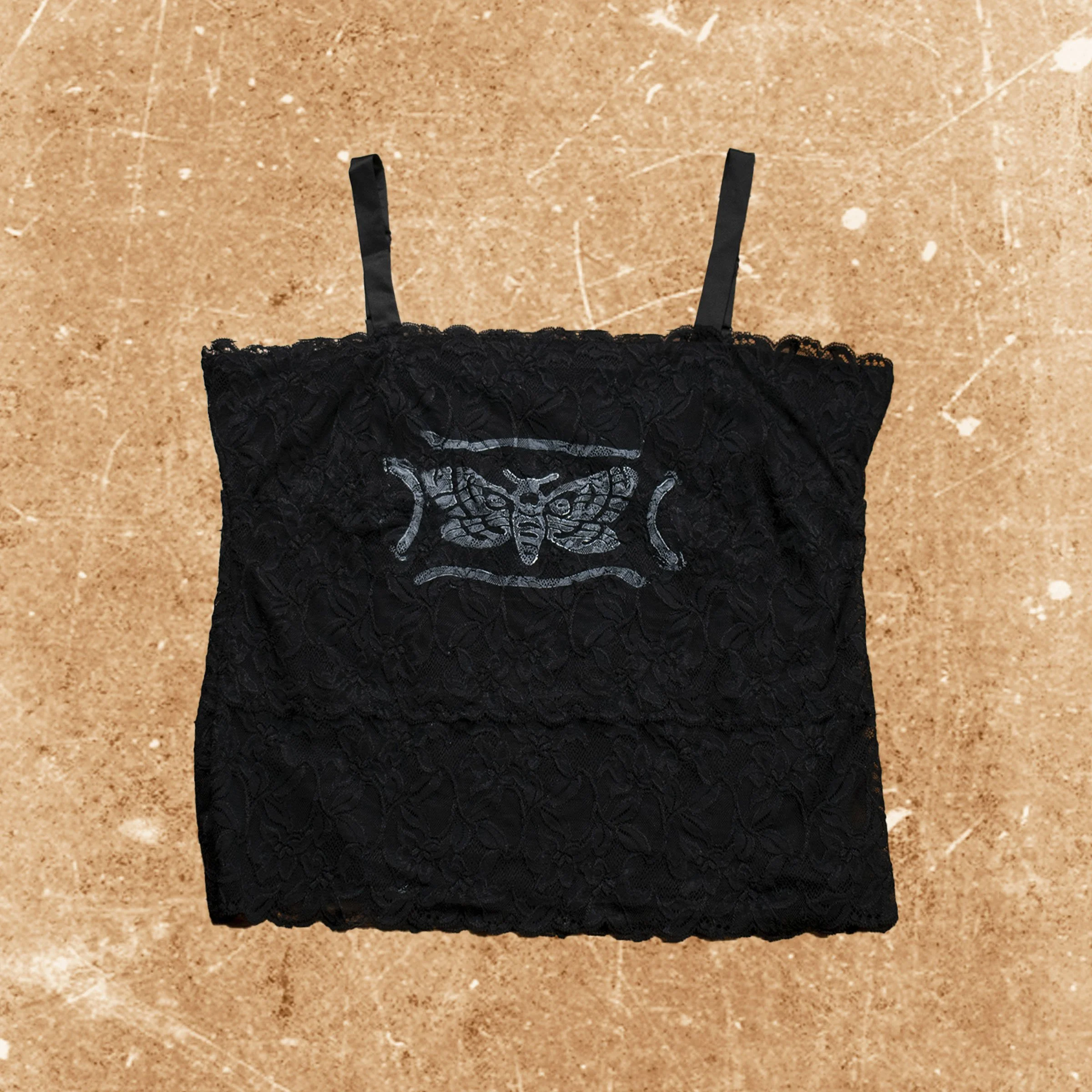 Size large - Available