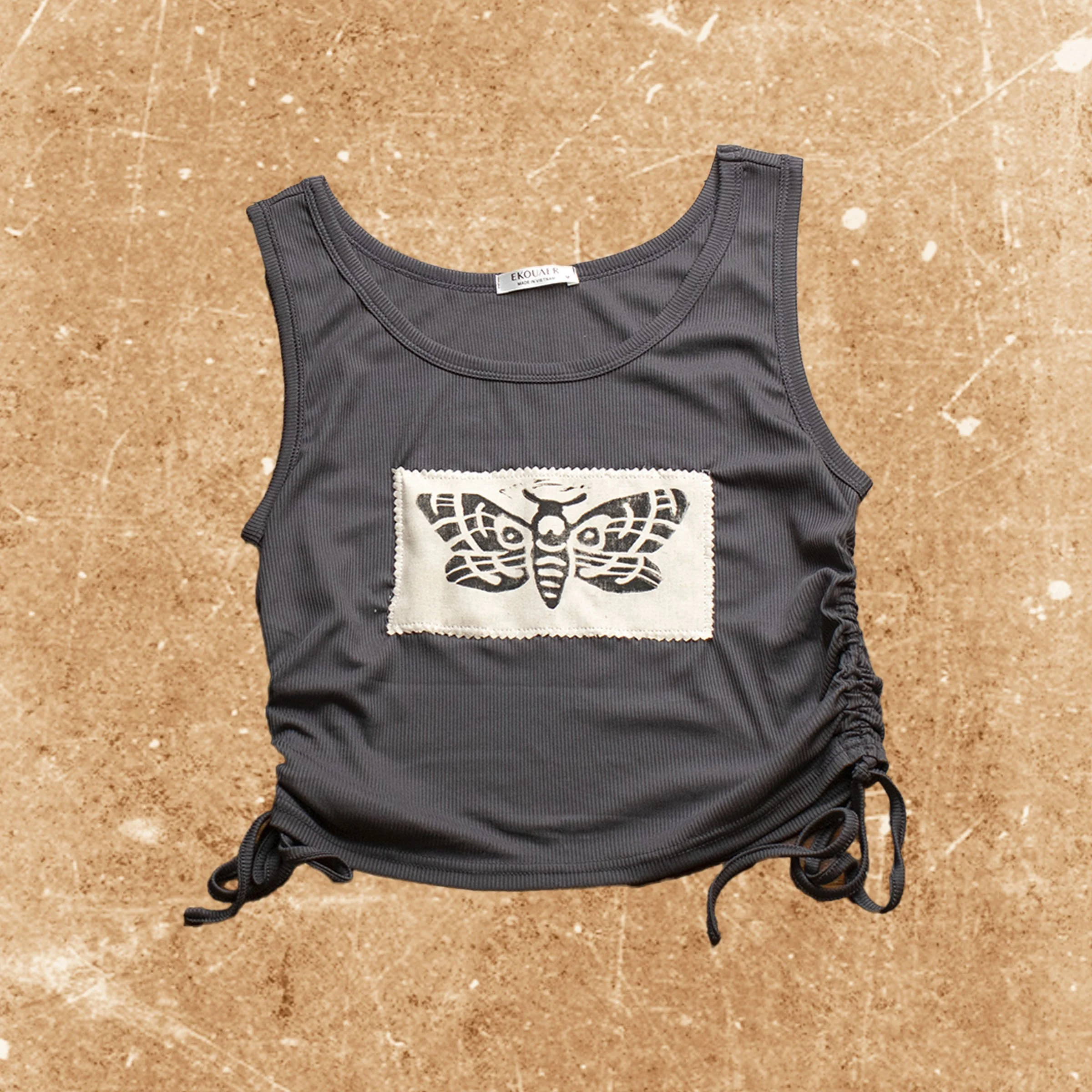 Size medium - AVAILABLE