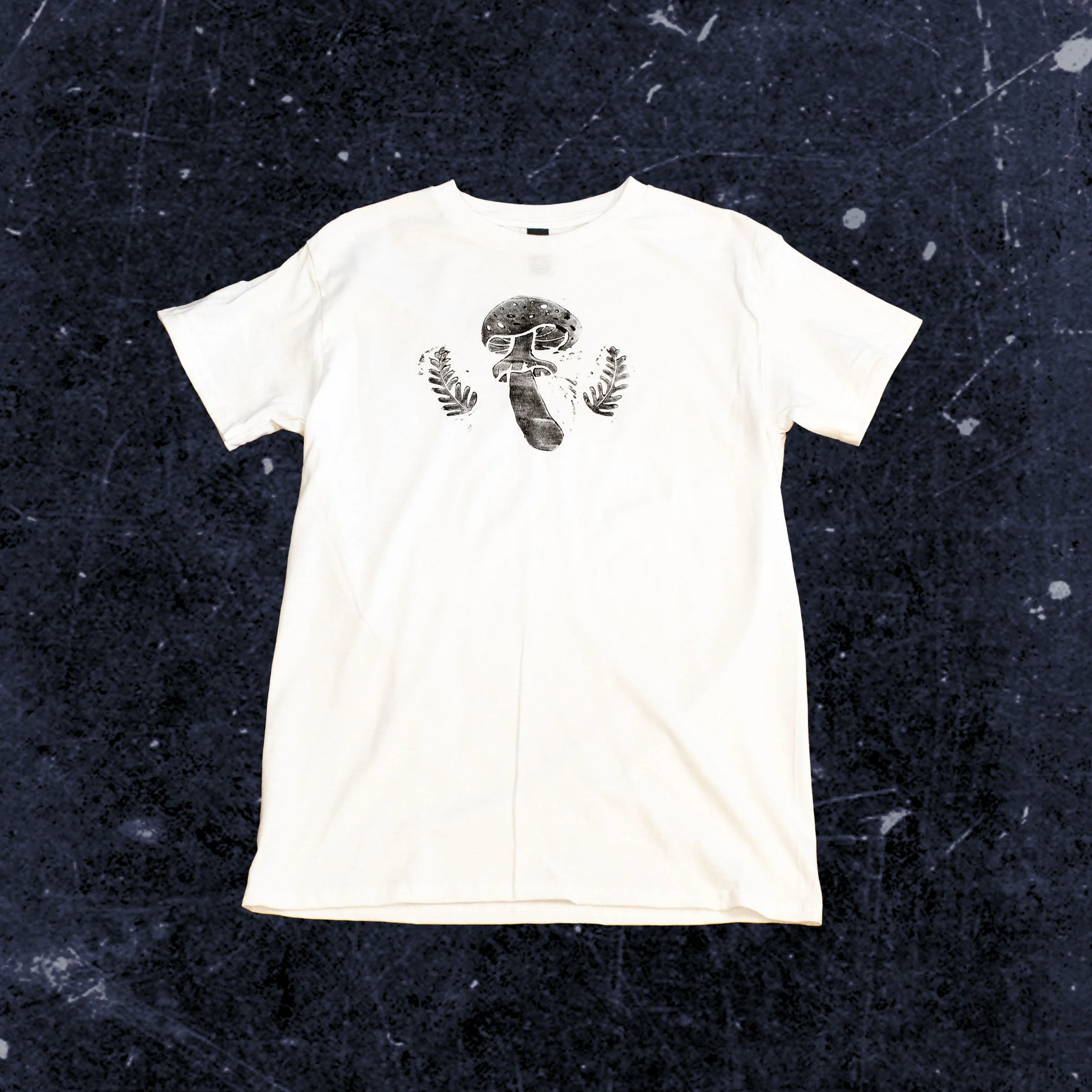 Size small, Available