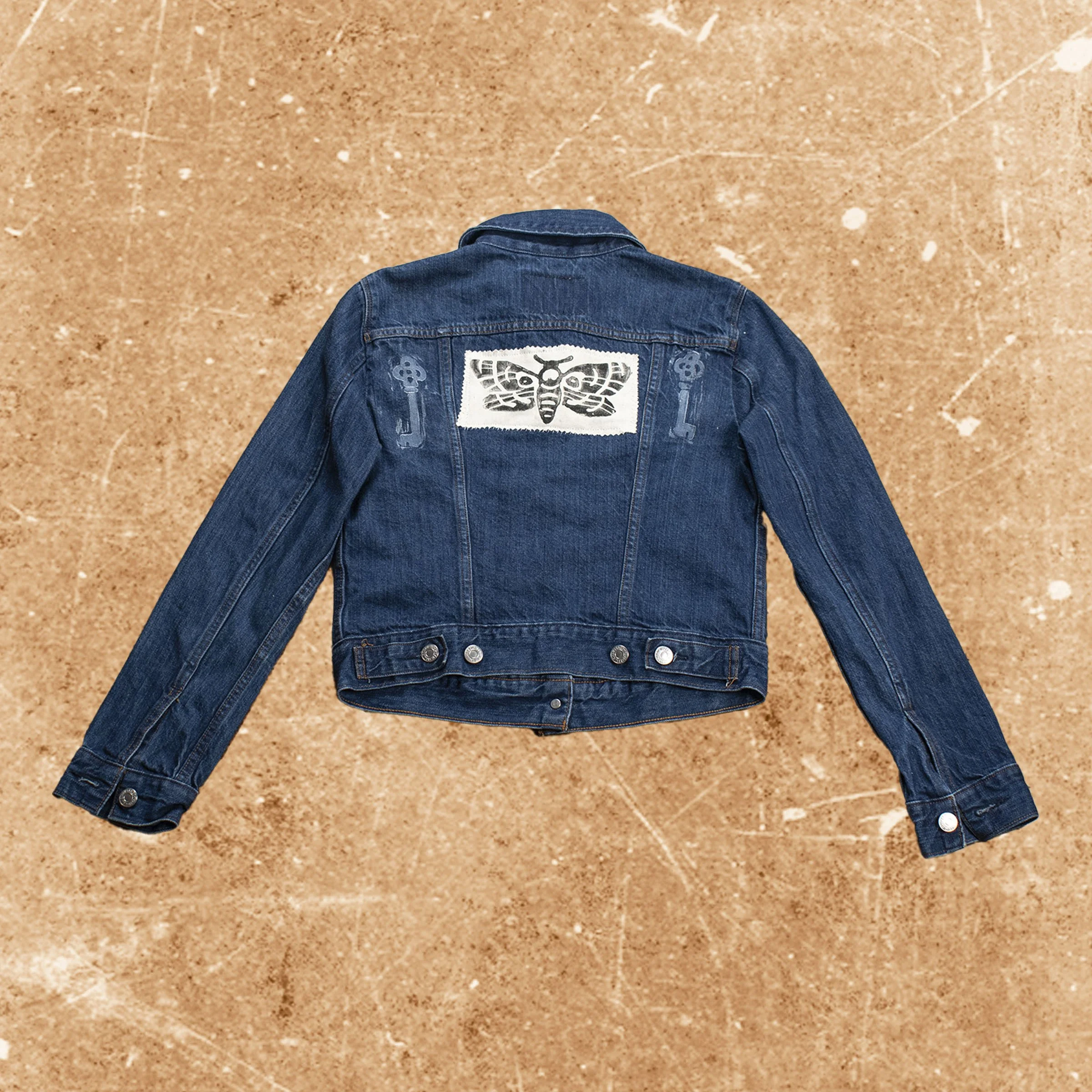 Size XS - AVAILABLE