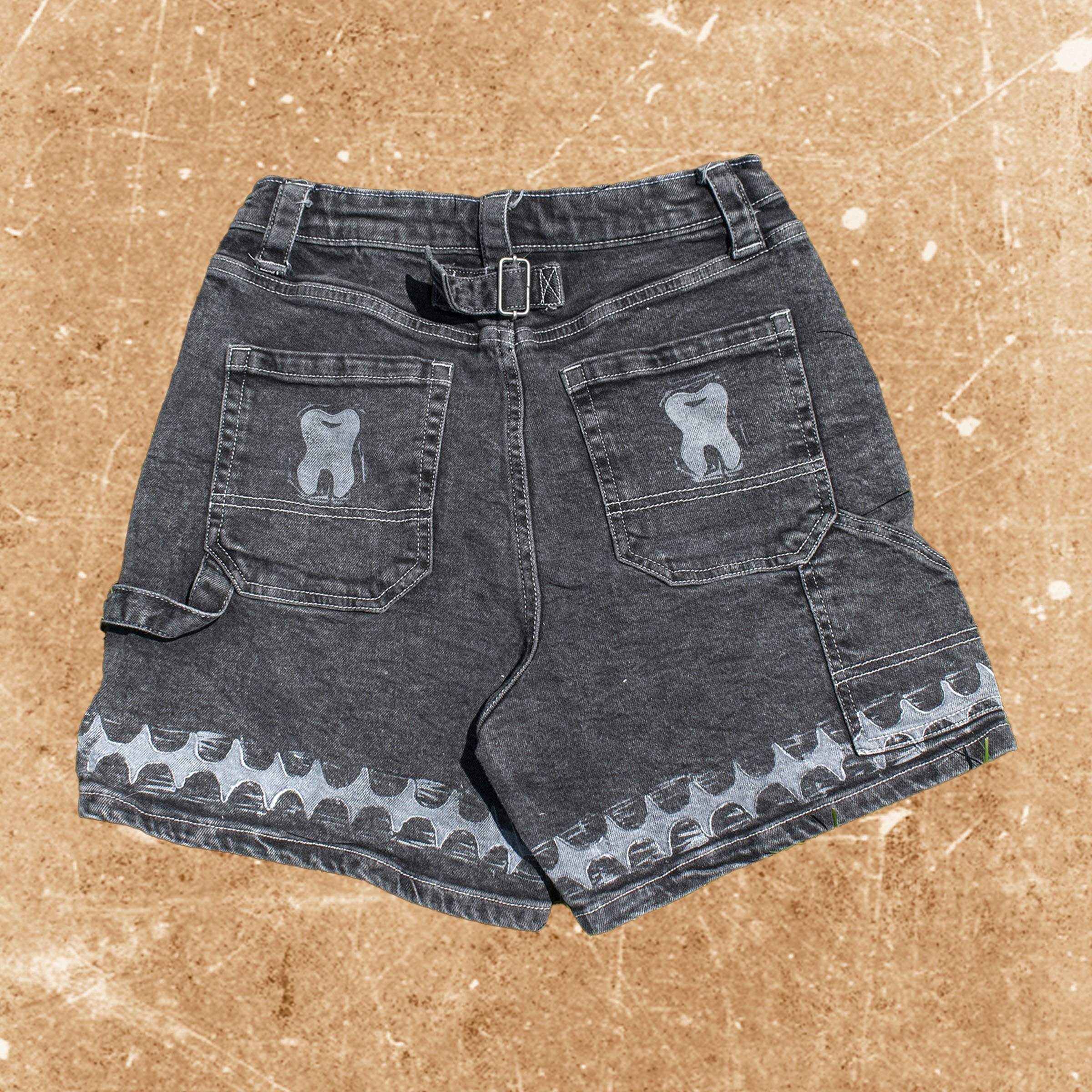 Size 4 - AVAILABLE