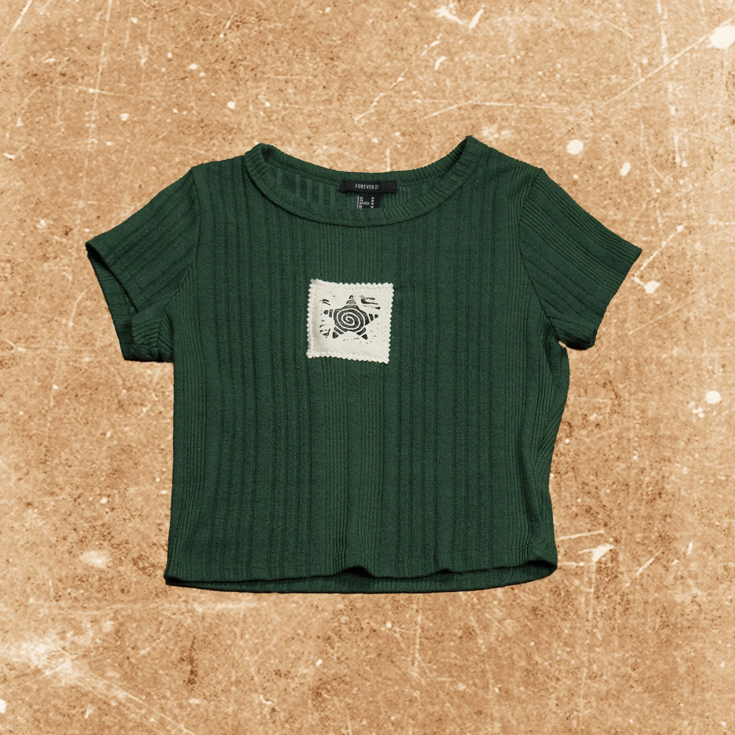 Size medium - AVAILABLE