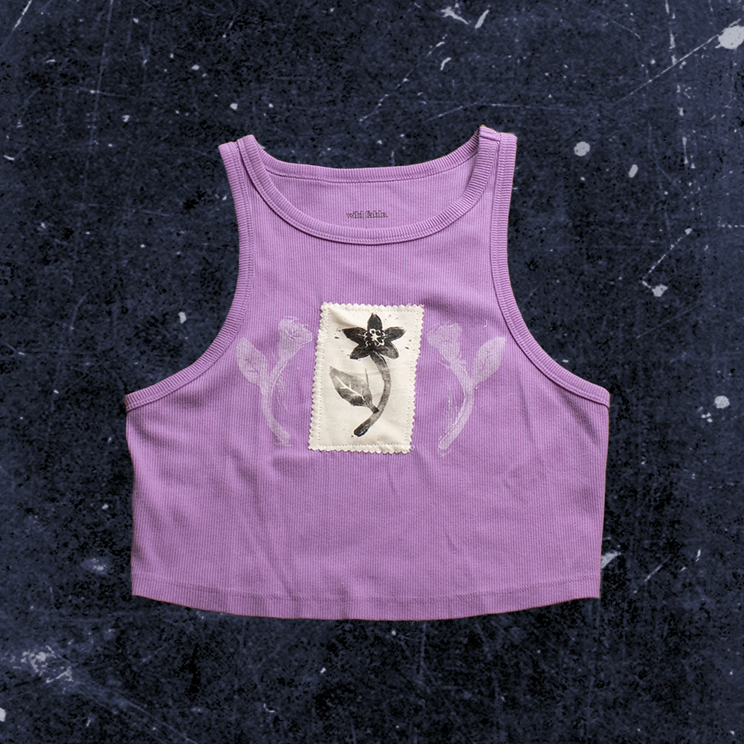 Size medium - AVAILABLE