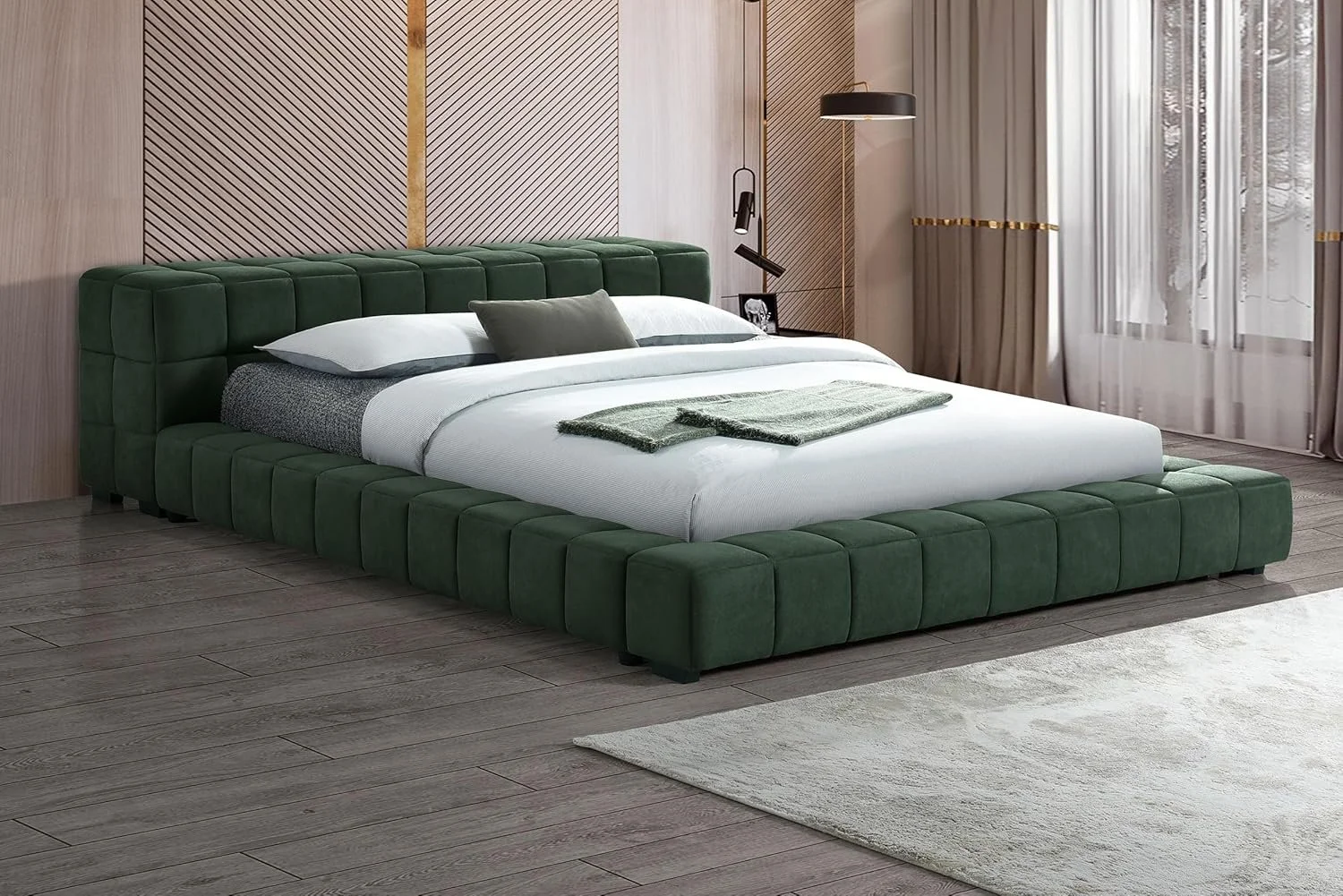 Emerald Green Wood Frame Queen Platform Bed