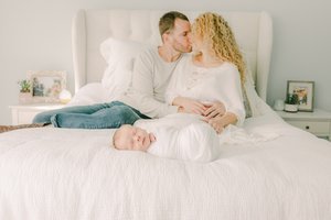 zMika+James+Amaya+Photography+++In-Home+Newborn+Portrait+Session+(44).jpg