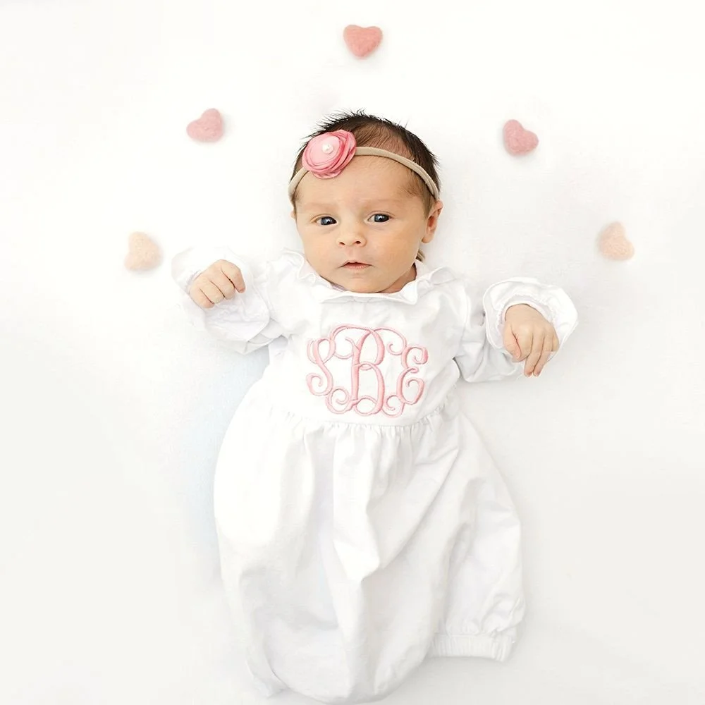 Meeting the newest member of your family is always such an honor&mdash;especially when I get the privilege of capturing those first few moments before anyone else. 🌸⁠
⁠
This little girl, wrapped in her beautiful monogrammed outfit, is already making