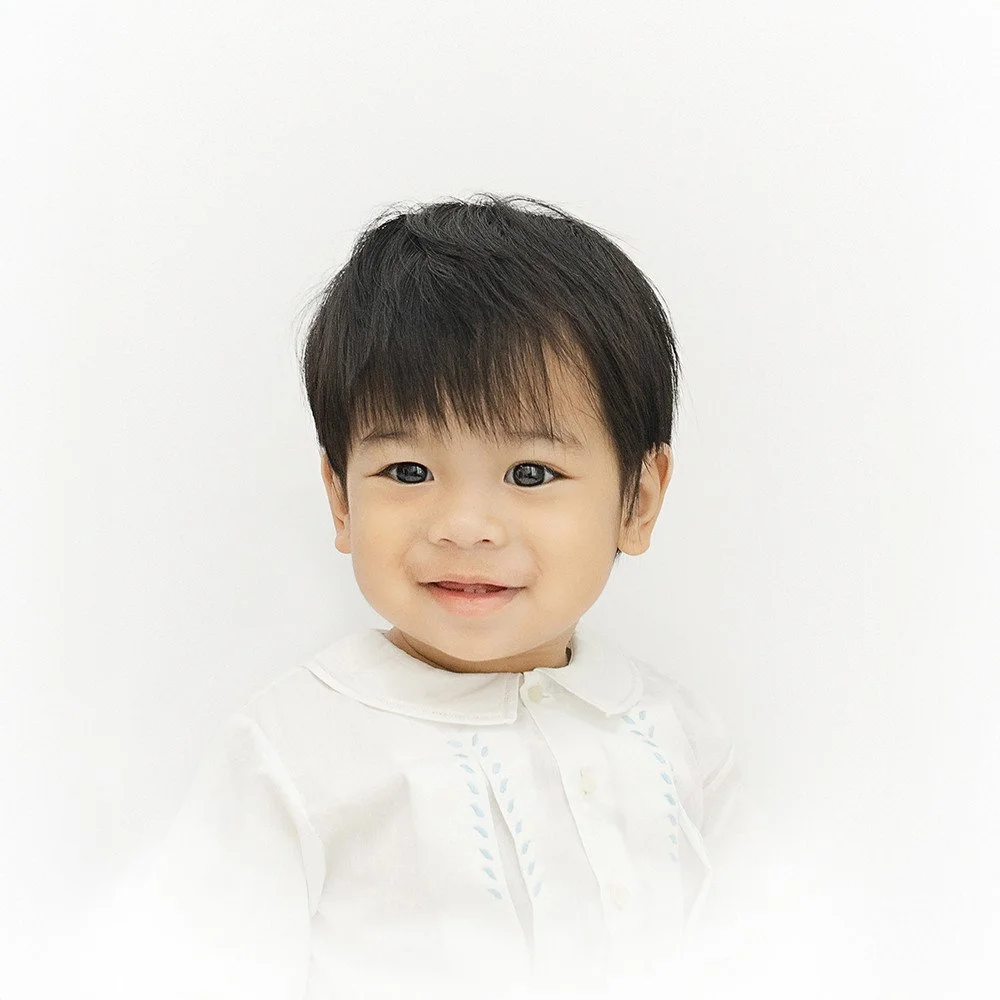 Let&rsquo;s talk heirloom portraits, shall we? This little guy right here is the perfect example of what timeless looks like&mdash;because this isn't just a photo, it&rsquo;s a future family treasure. We&rsquo;re talking about a piece of art that wil