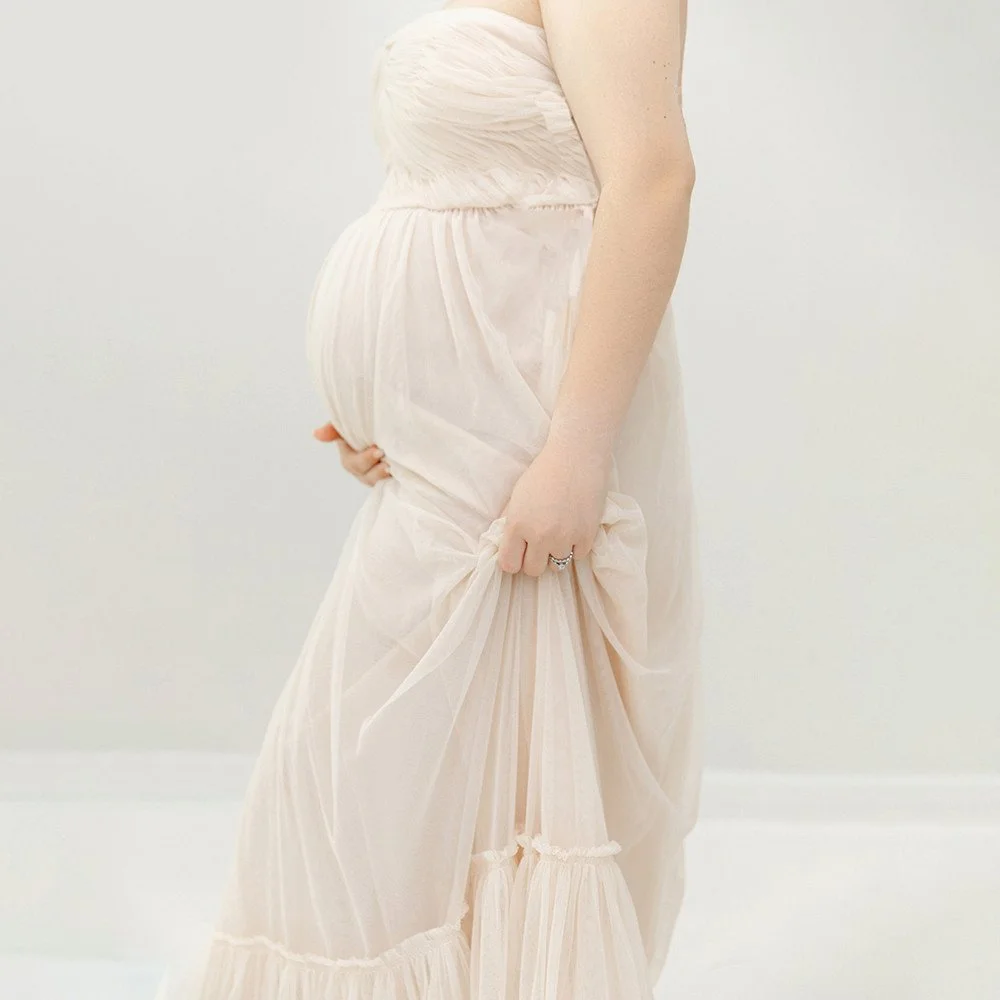 Wondering why maternity photos can be an absolute game-changer?⁠
⁠
It&rsquo;s not just about having gorgeous, high-quality images to celebrate this life-changing chapter. 📸⁠ Or about making sure you're captured in a way that&rsquo;s as stunning as y
