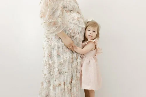 classic-studio-maternity-session-raleigh-durham-natural-light