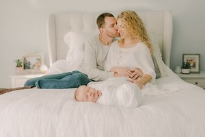 zMika+James+Amaya+Photography+++In-Home+Newborn+Portrait+Session+(193).jpg