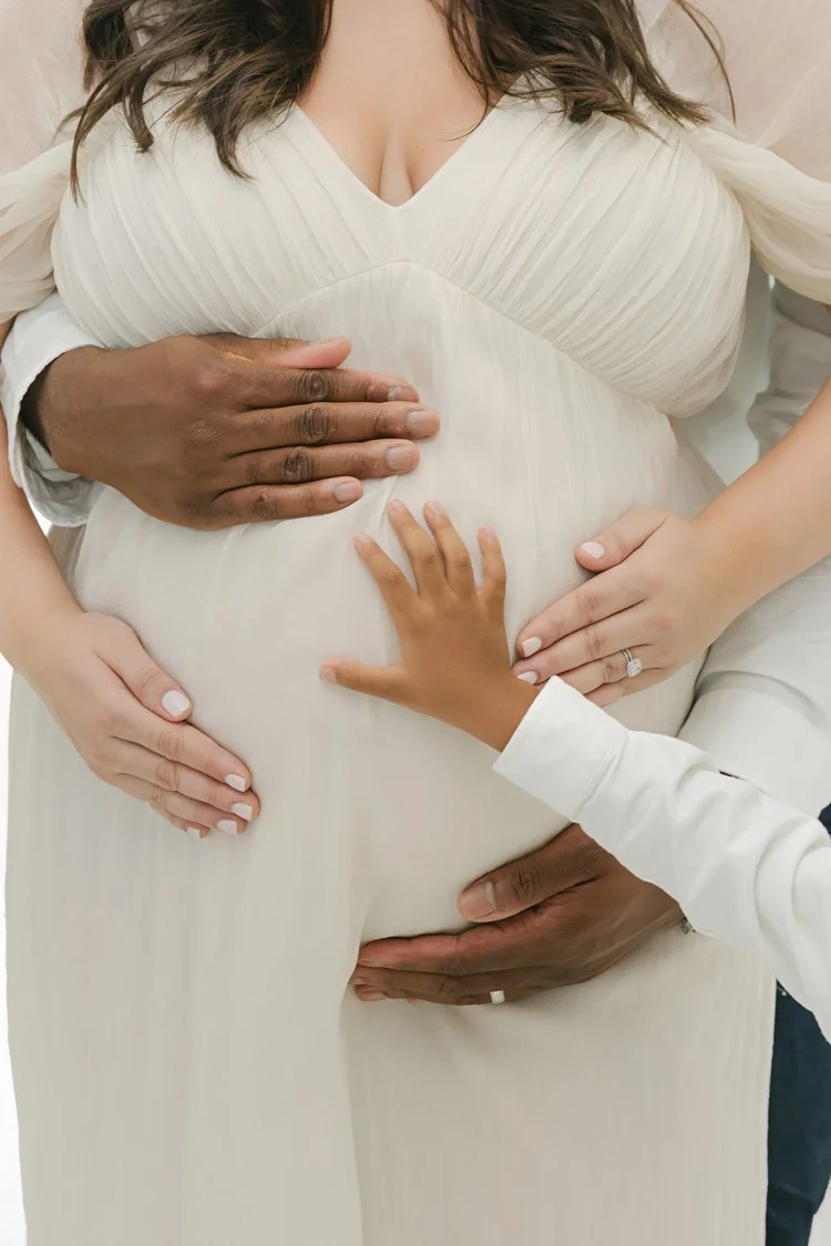 natural-maternity-photography-studio-session-raleigh-durham