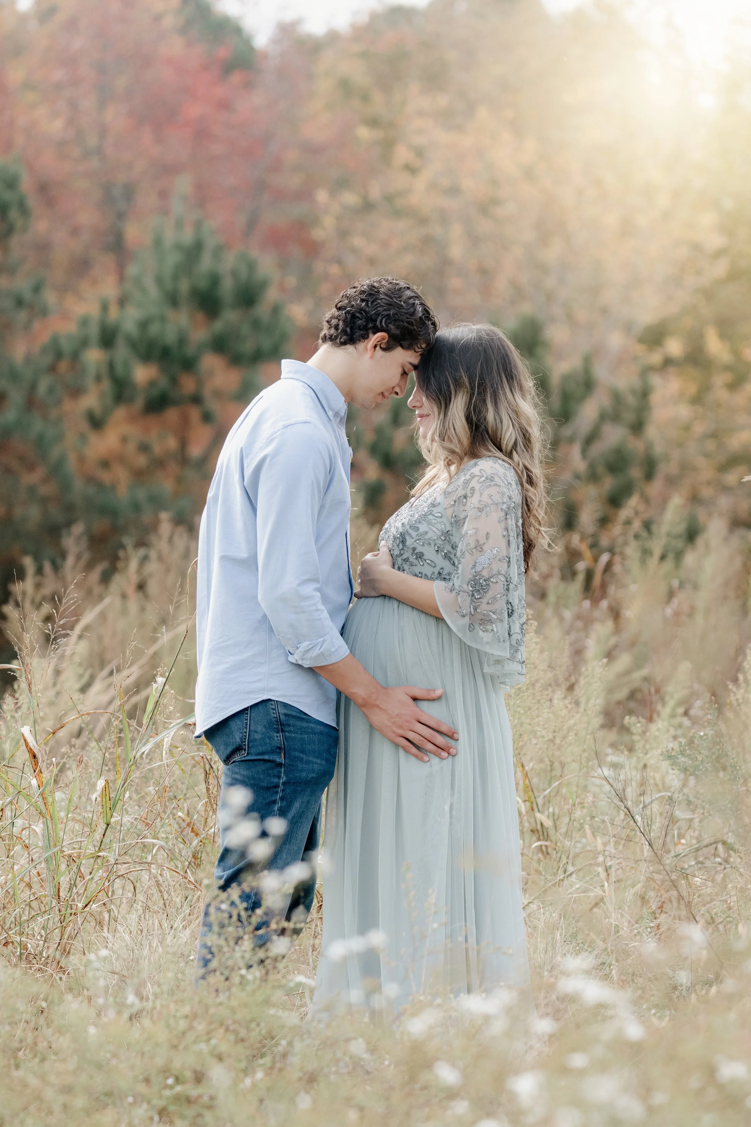 maternity-photo-session-golden-hour-field-durham-nc