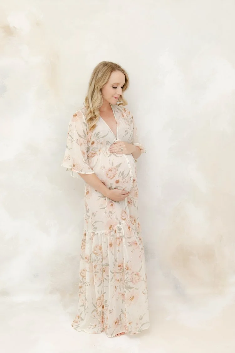 maternity-photoshoot-studio-natural-light-raleigh-durham