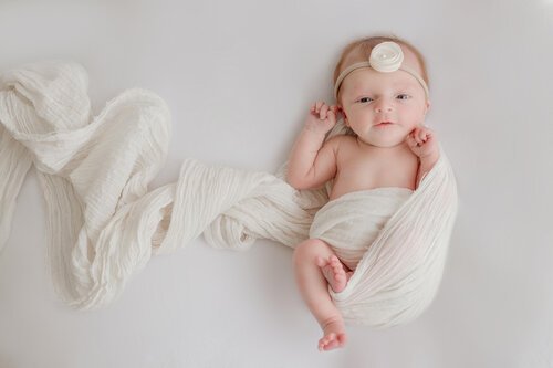 Addison+Gray+Newborn+Session+(27).jpg